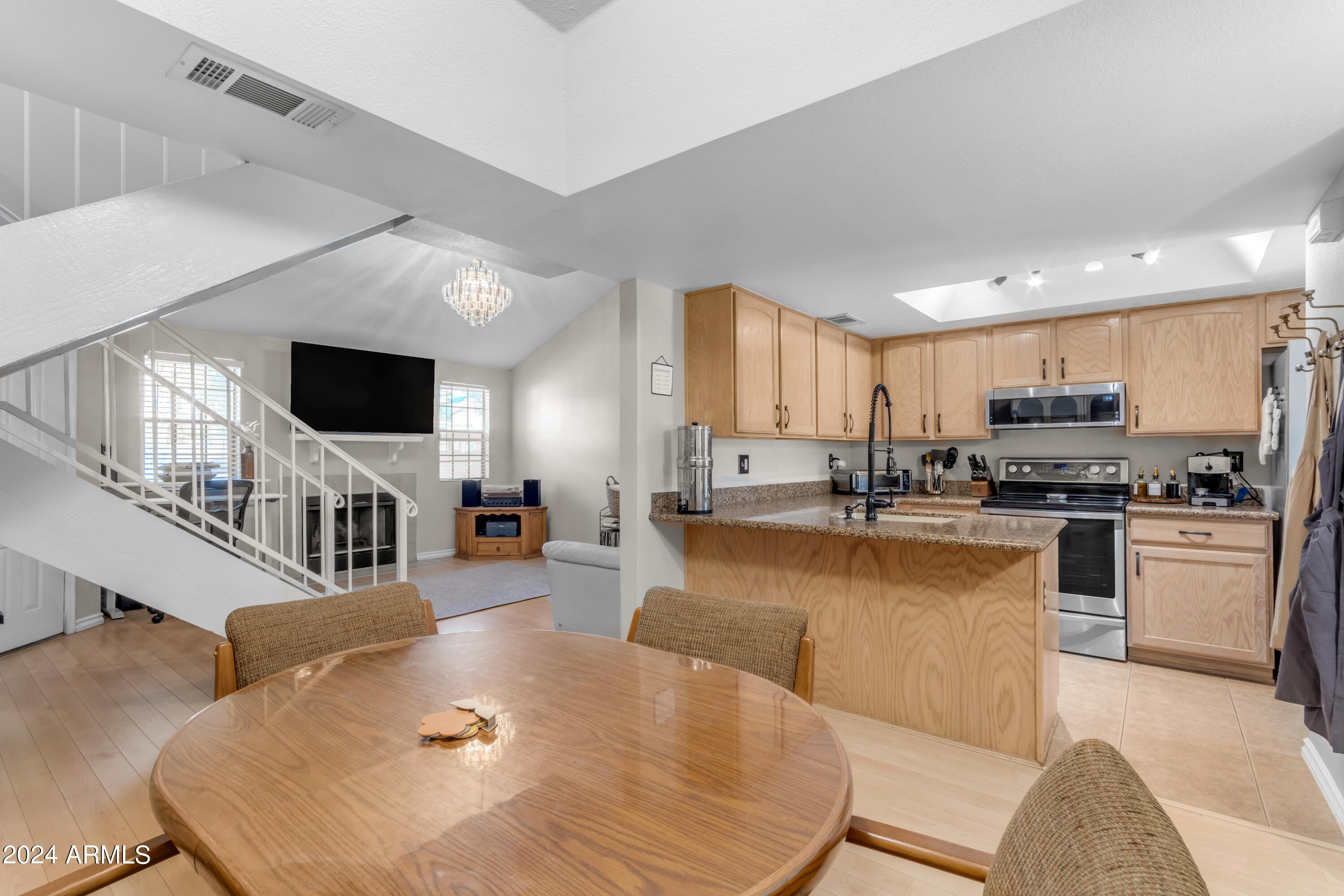 170 E GUADALUPE Road # 125