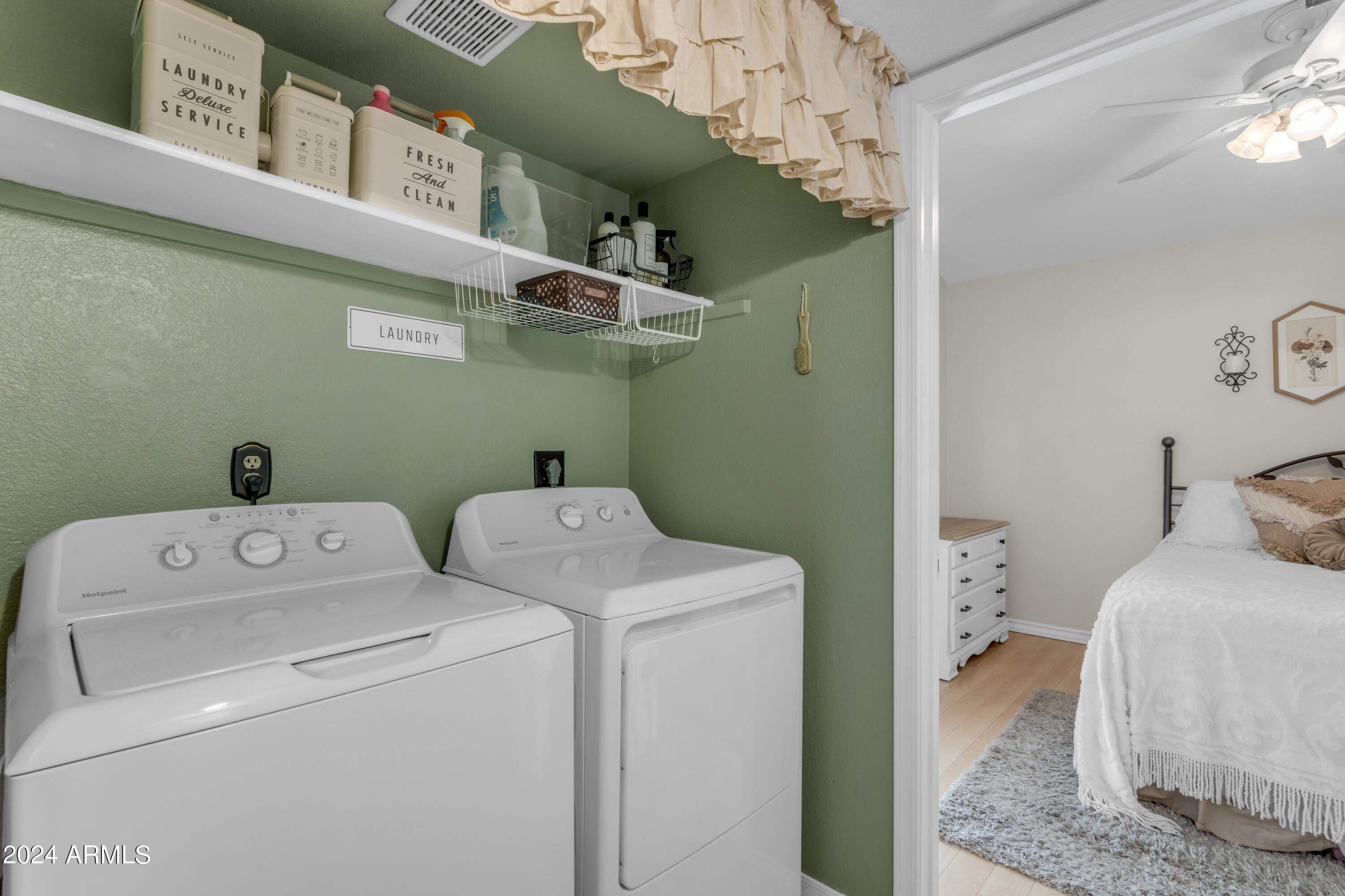 170 E GUADALUPE Road # 125