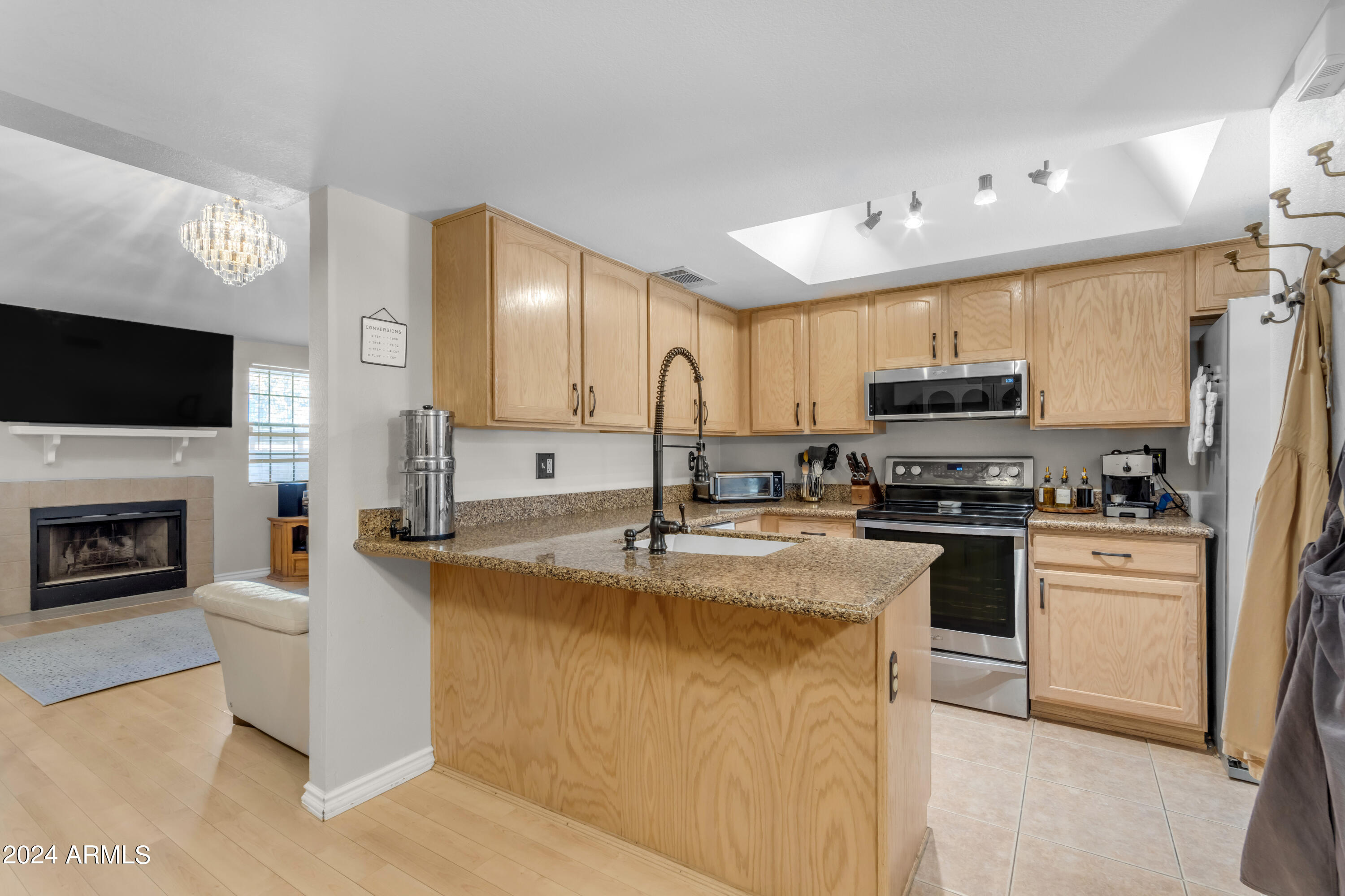 170 E GUADALUPE Road # 125