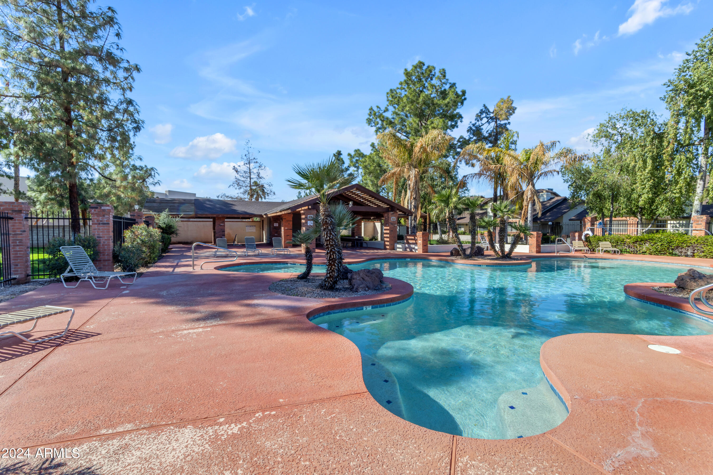 170 E GUADALUPE Road # 125