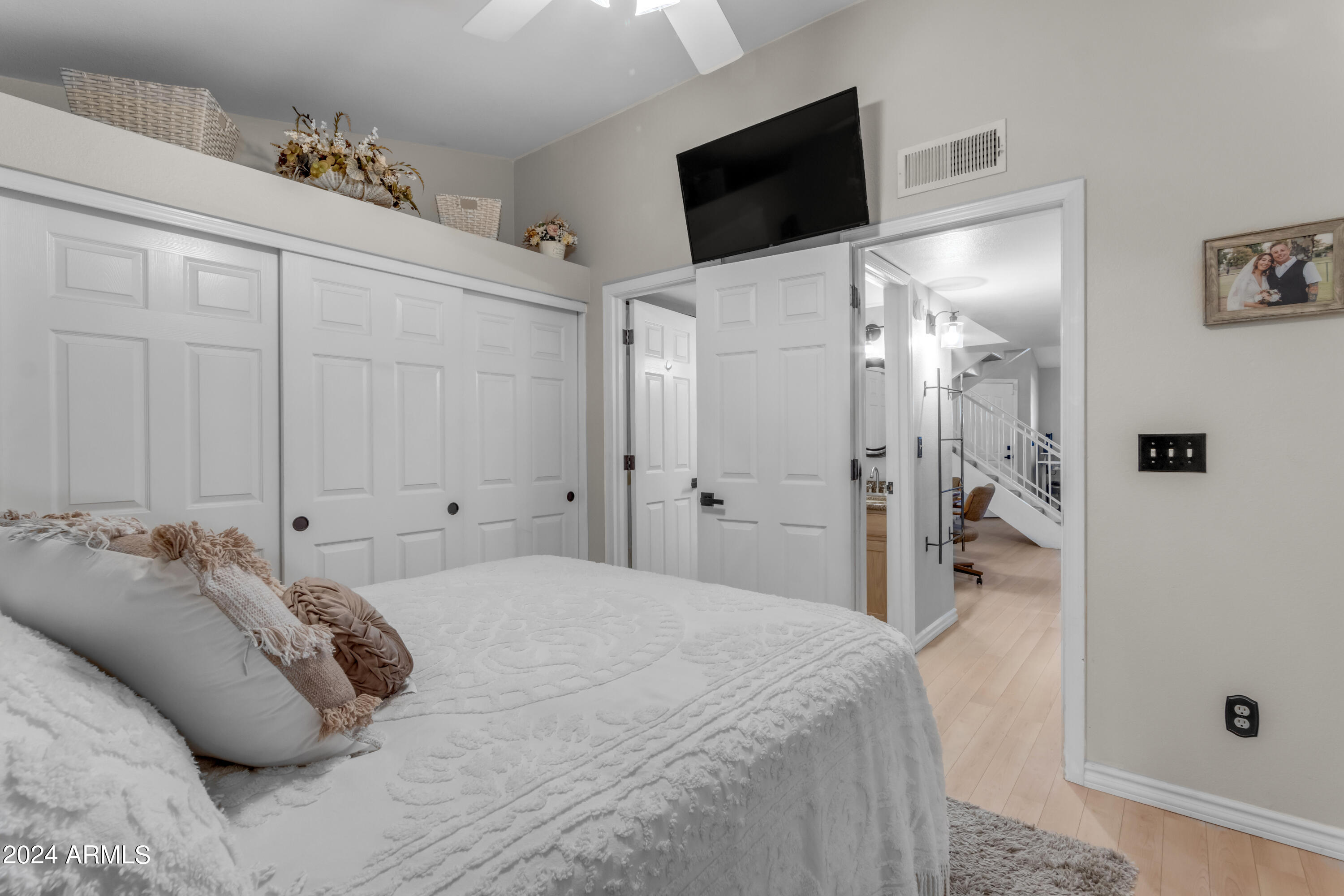 170 E GUADALUPE Road # 125