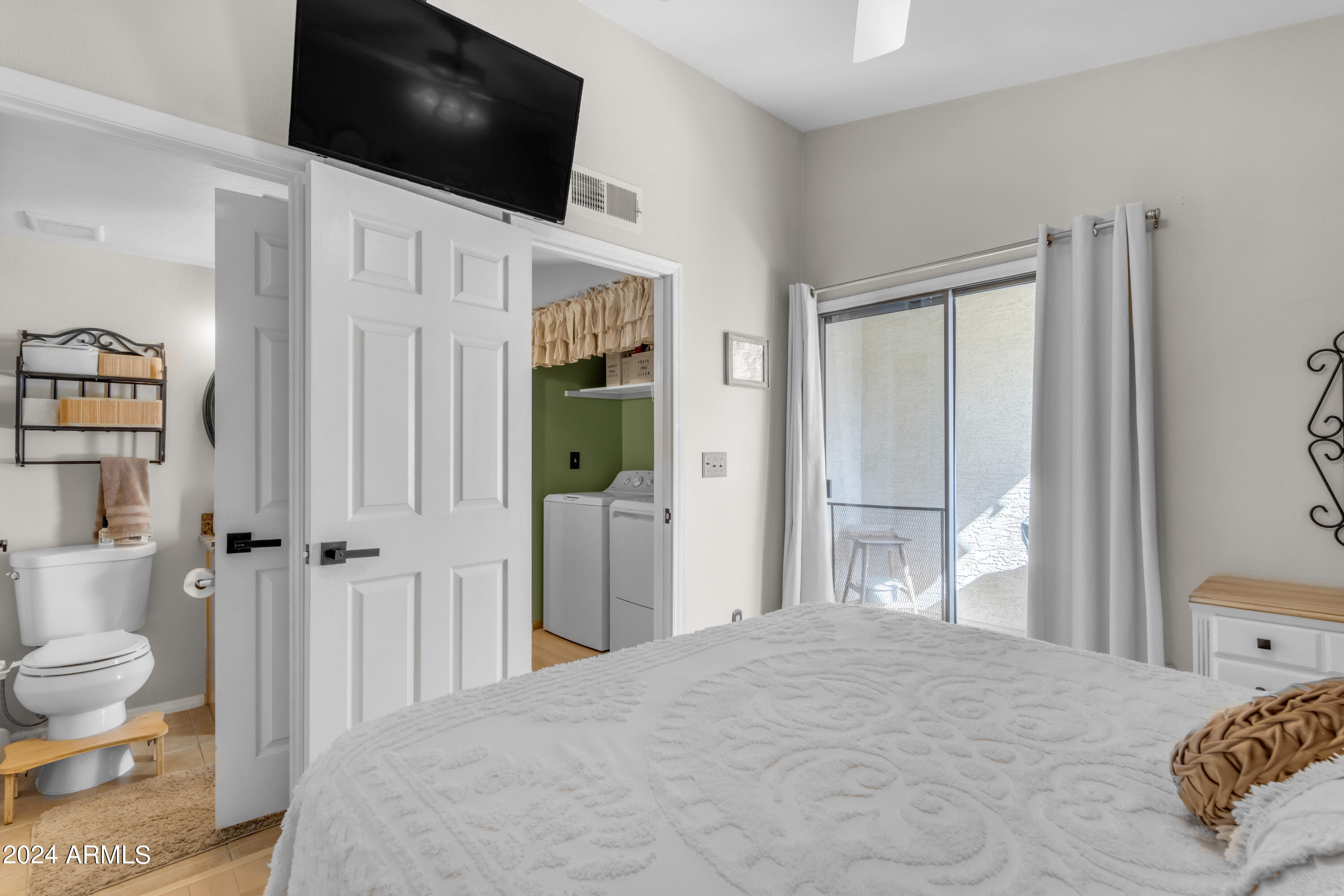 170 E GUADALUPE Road # 125