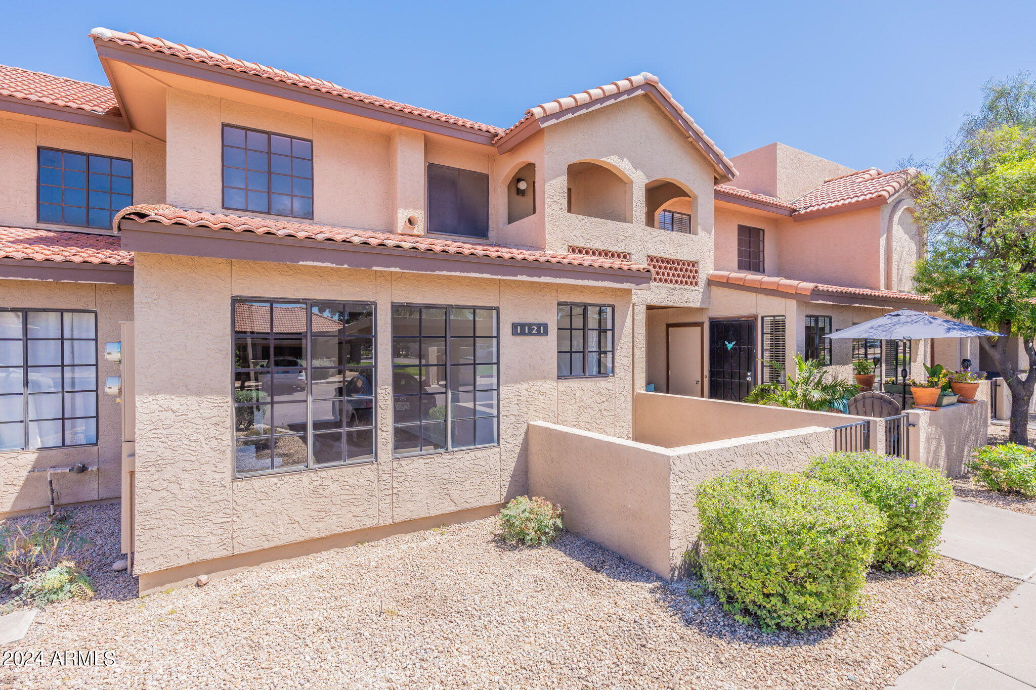 8625 E BELLEVIEW Place # 1121