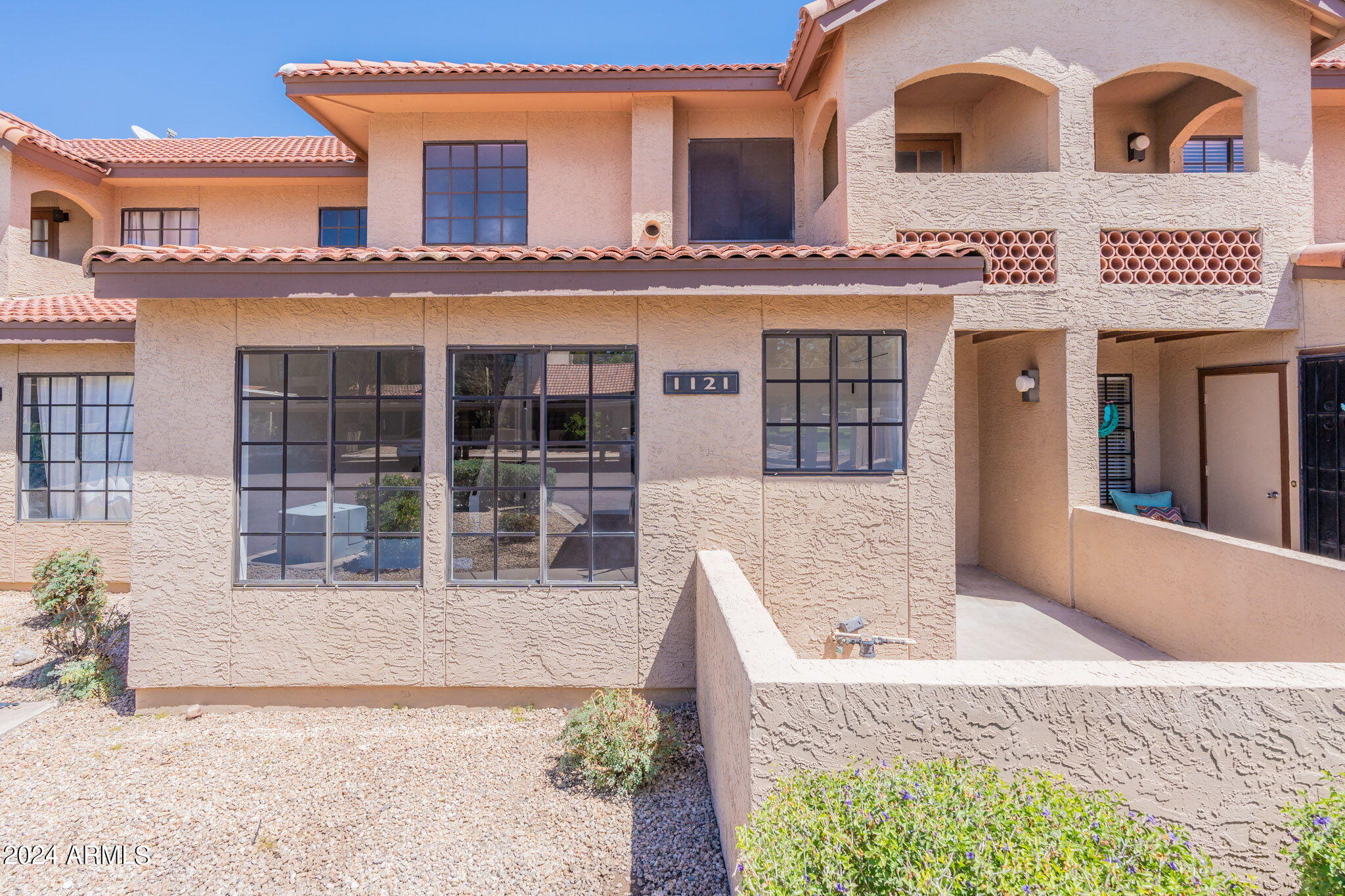 8625 E BELLEVIEW Place # 1121