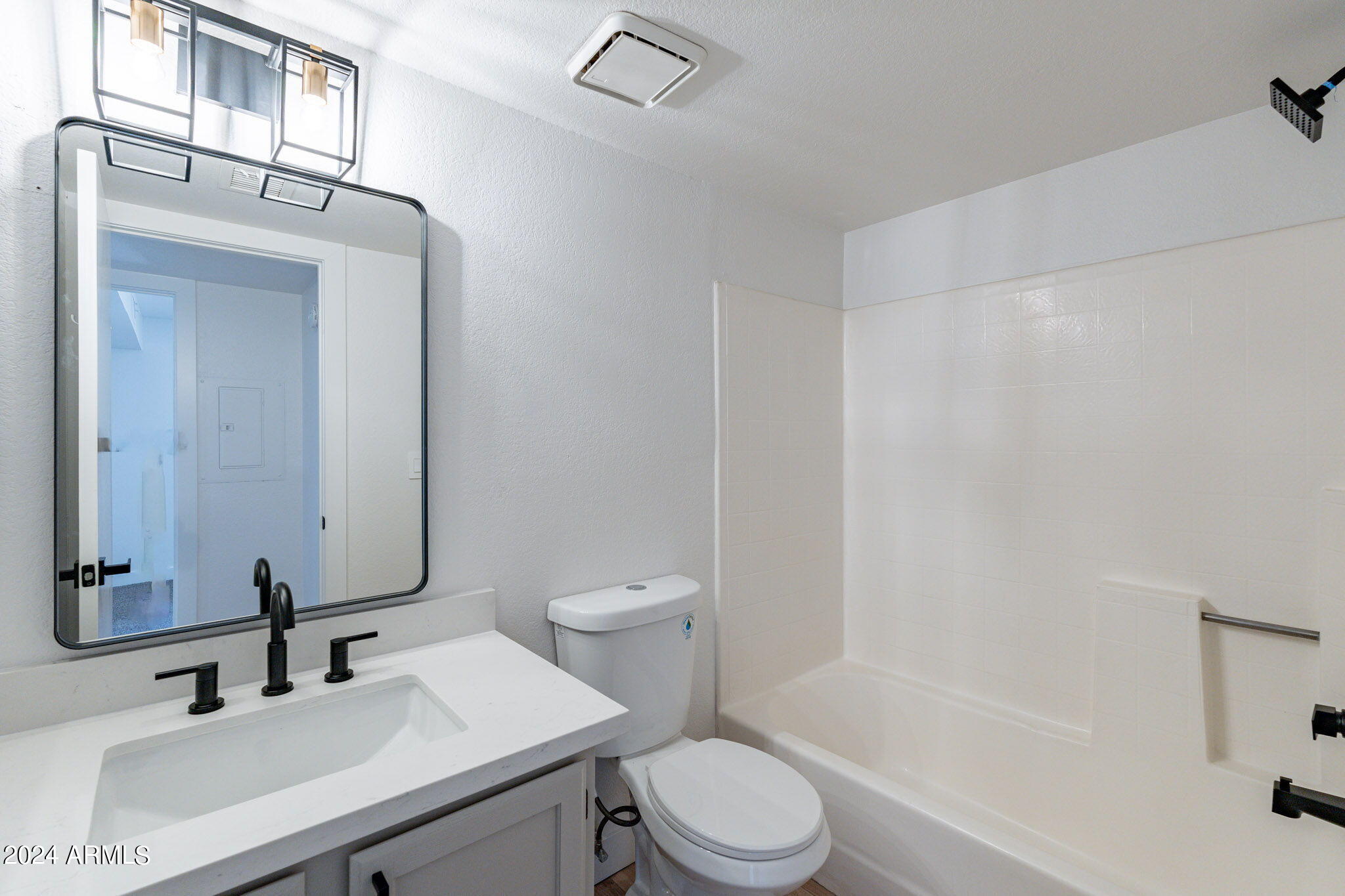 8625 E BELLEVIEW Place # 1121