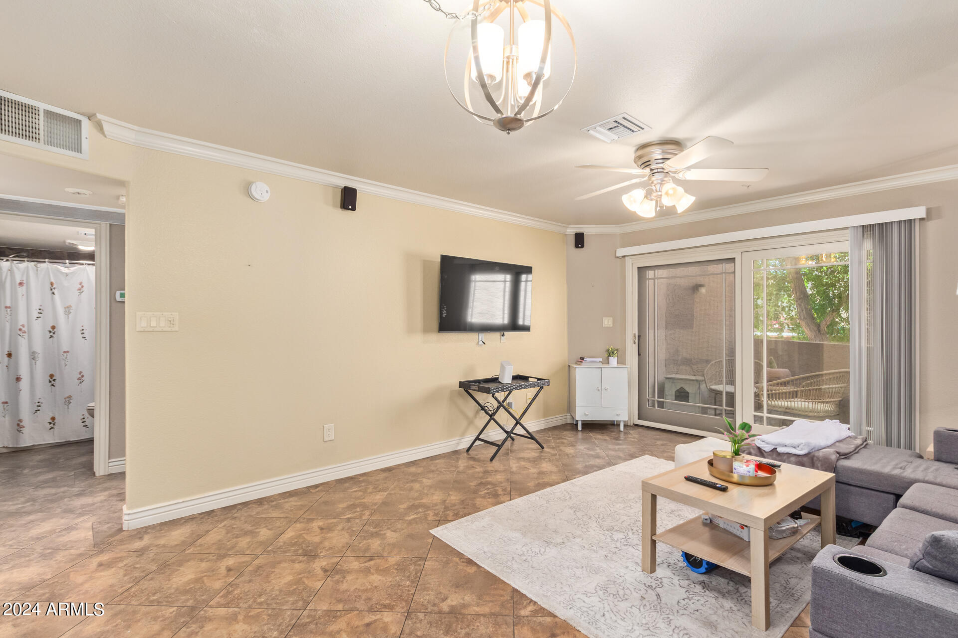 7494 E EARLL Drive # 218