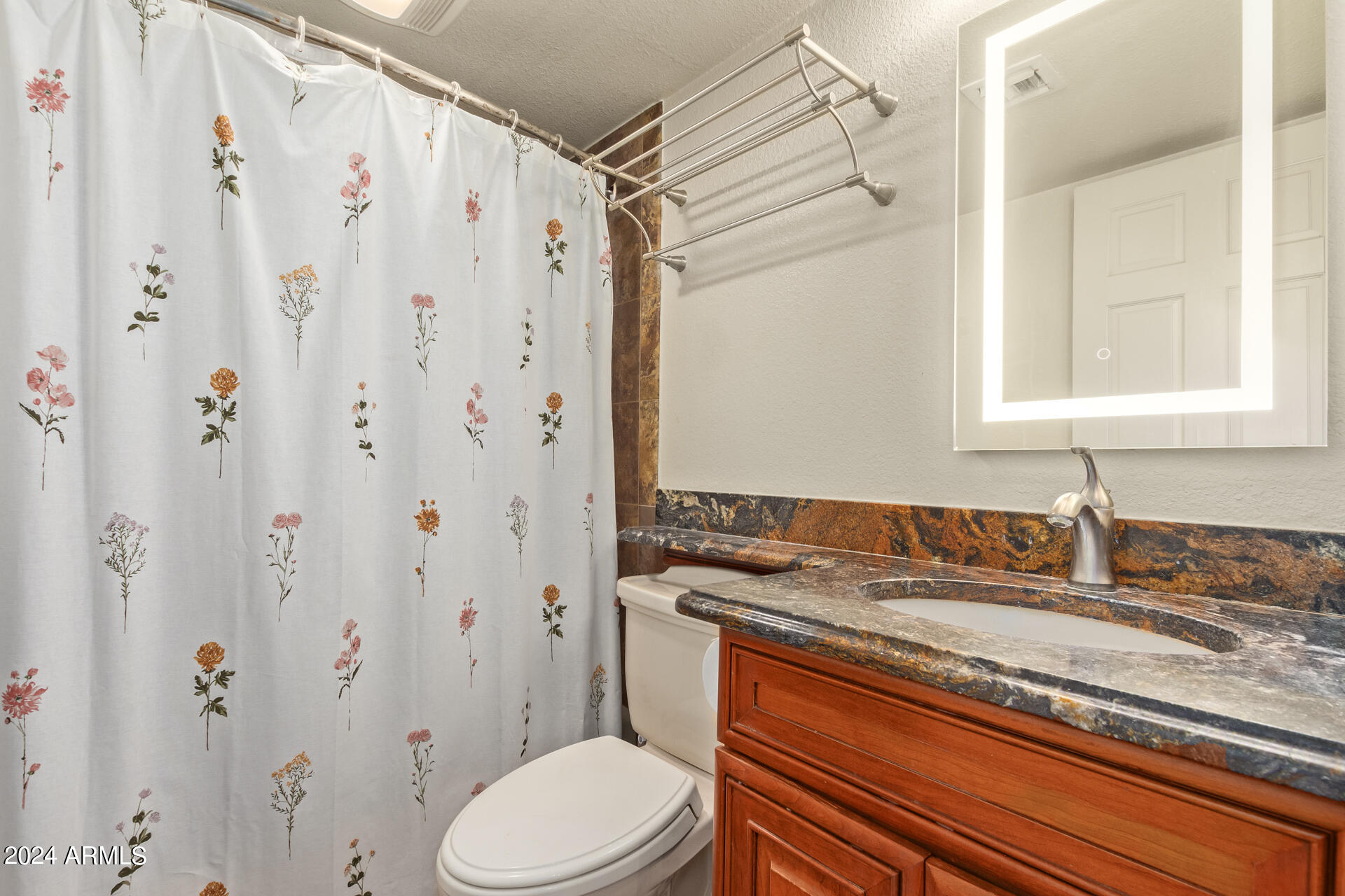 7494 E EARLL Drive # 218