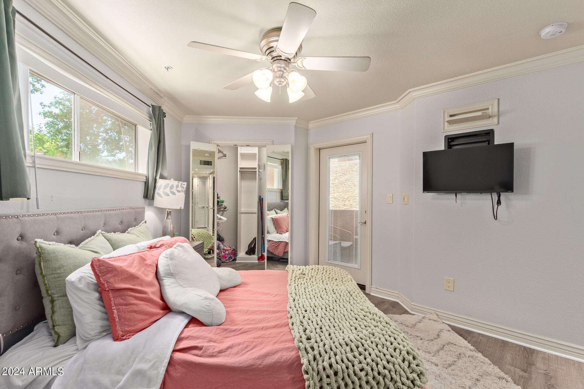 7494 E EARLL Drive # 218