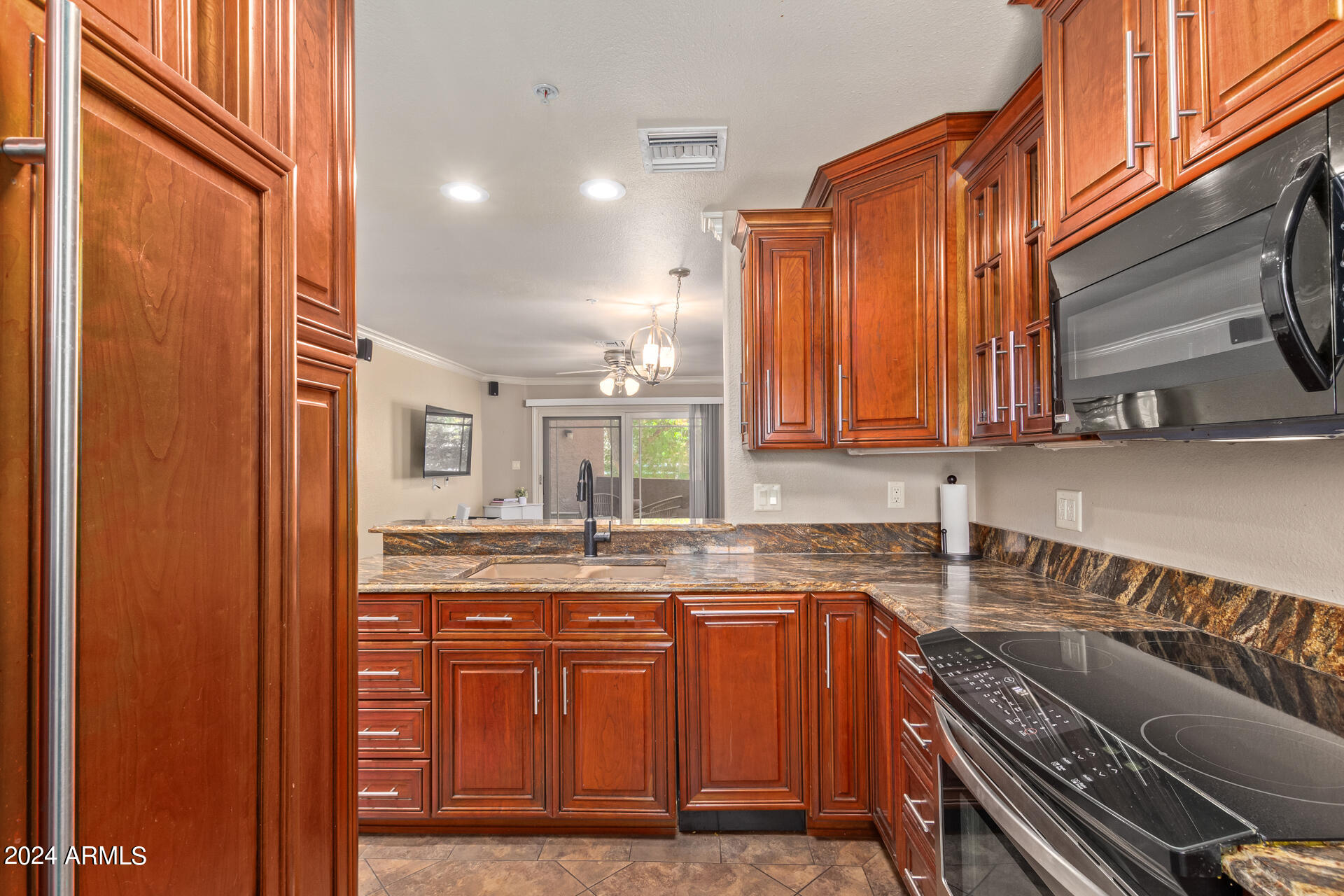 7494 E EARLL Drive # 218