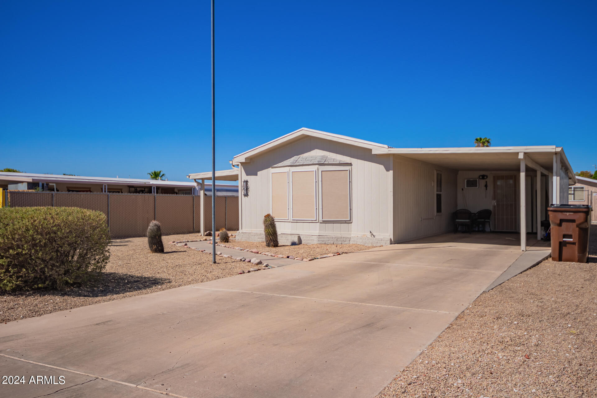 858 S EVANGELINE Avenue