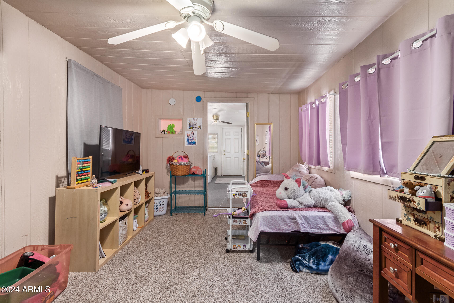 858 S EVANGELINE Avenue