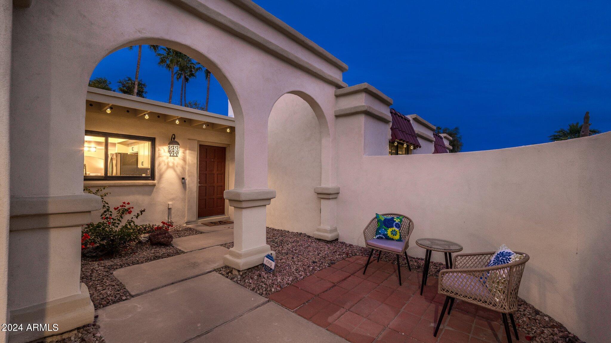 4114 E DESERT COVE Avenue
