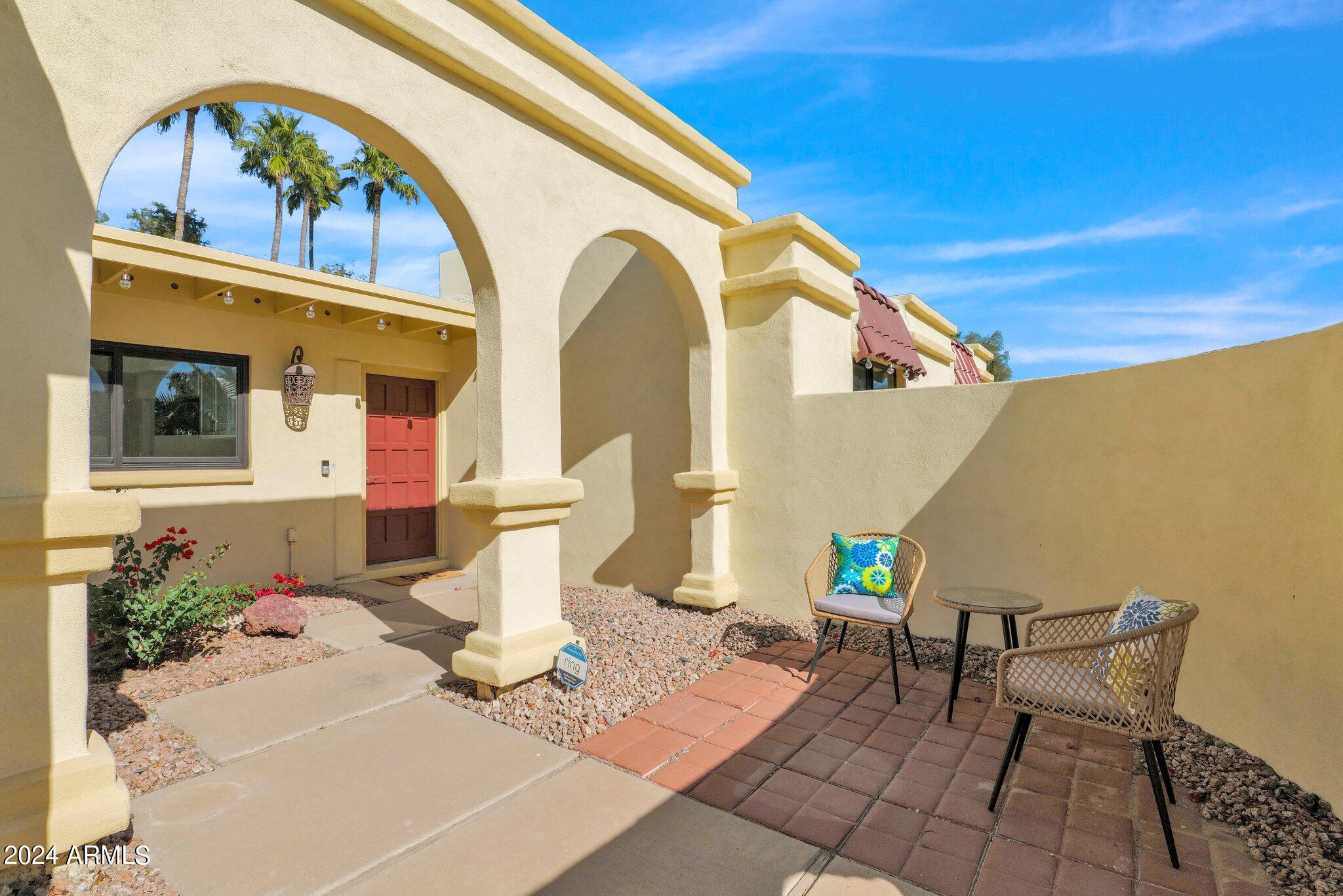 4114 E DESERT COVE Avenue
