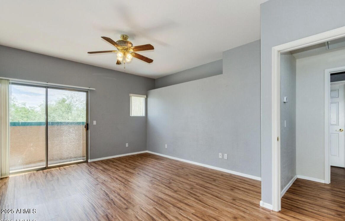 2027 E UNIVERSITY Drive, 120