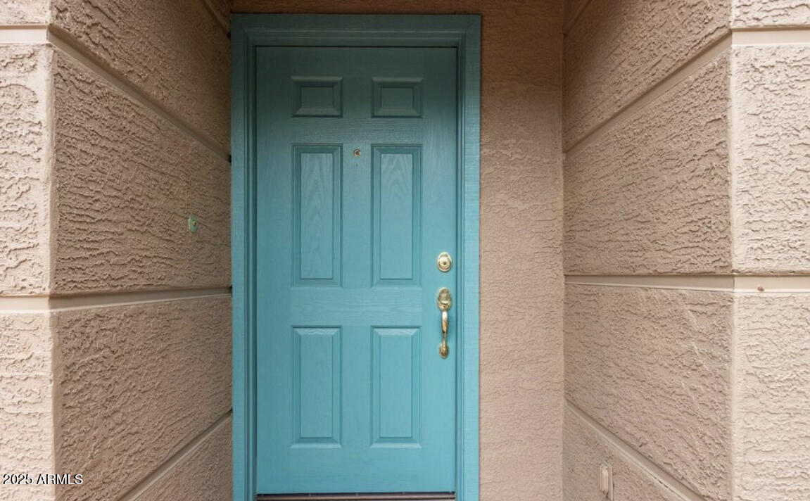 2027 E UNIVERSITY Drive, 120