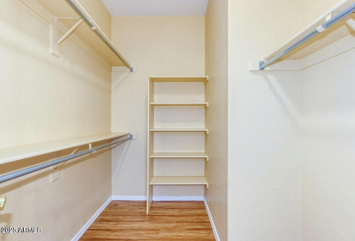 2027 E UNIVERSITY Drive, 120