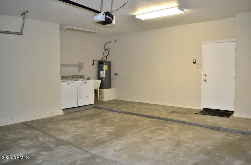 2027 E UNIVERSITY Drive, 120