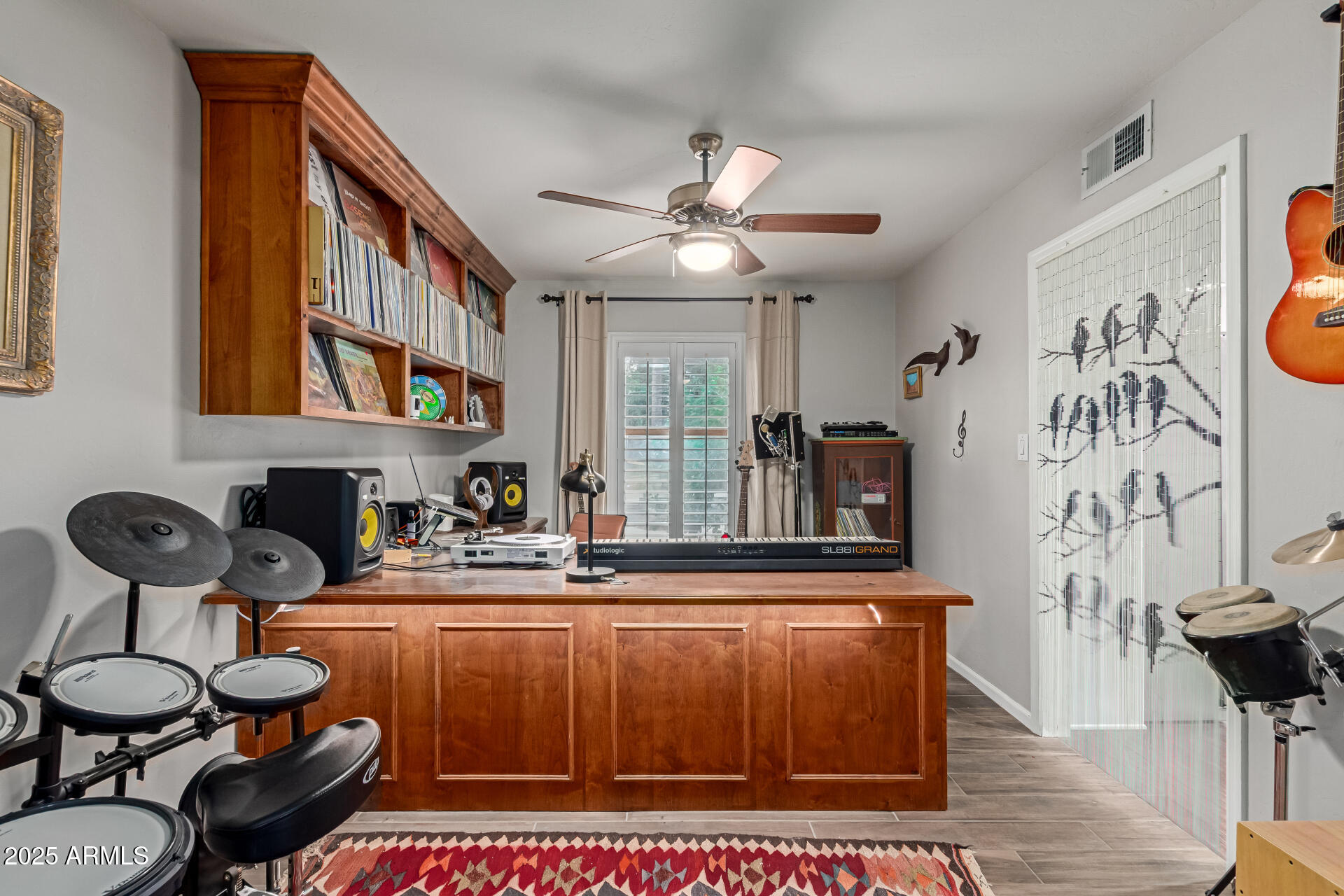 1934 E ENROSE Street