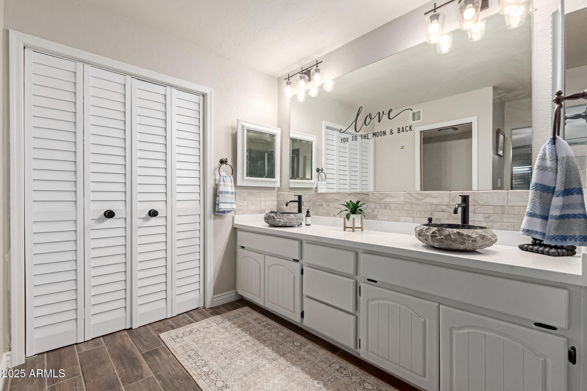 1934 E ENROSE Street