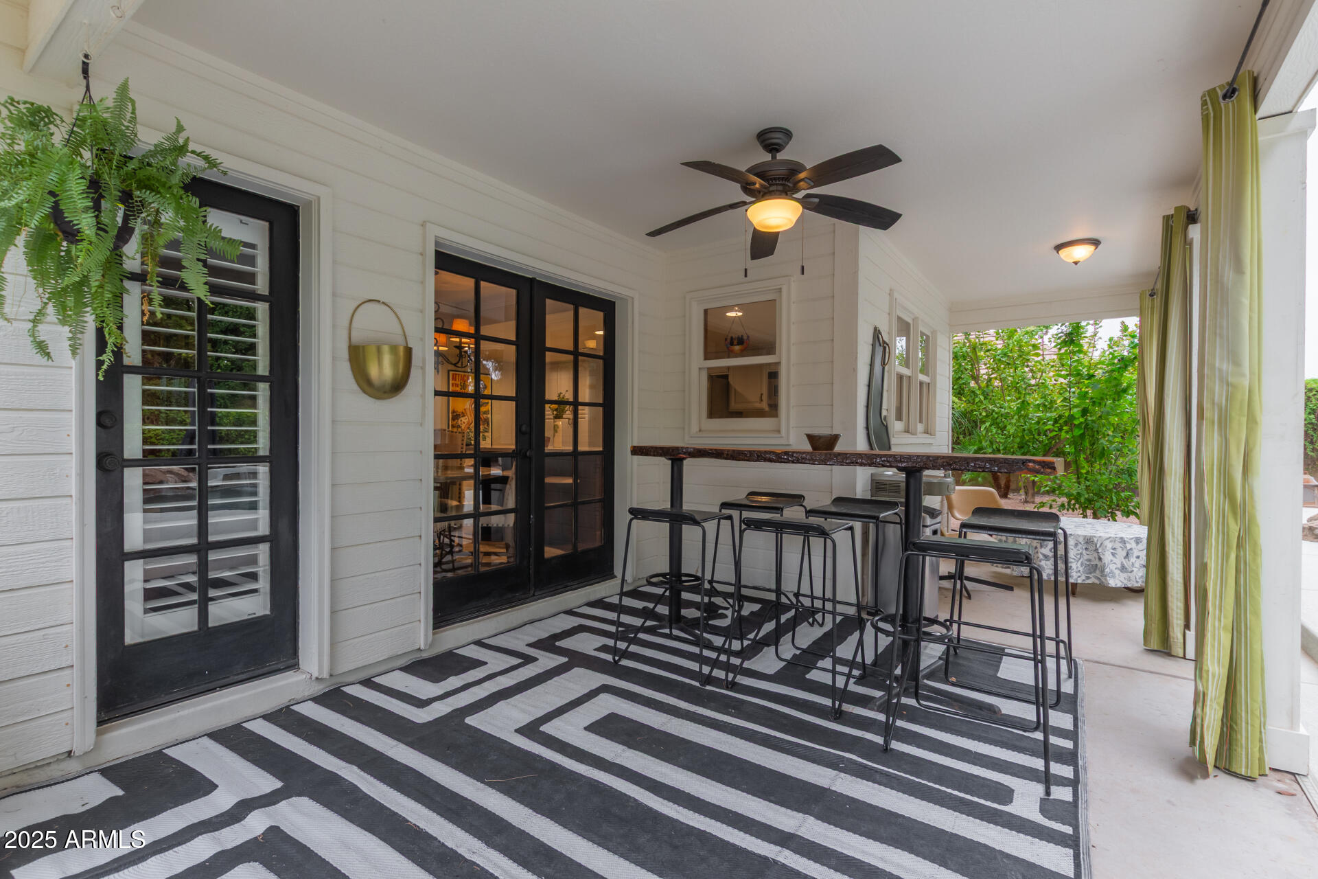 1934 E ENROSE Street