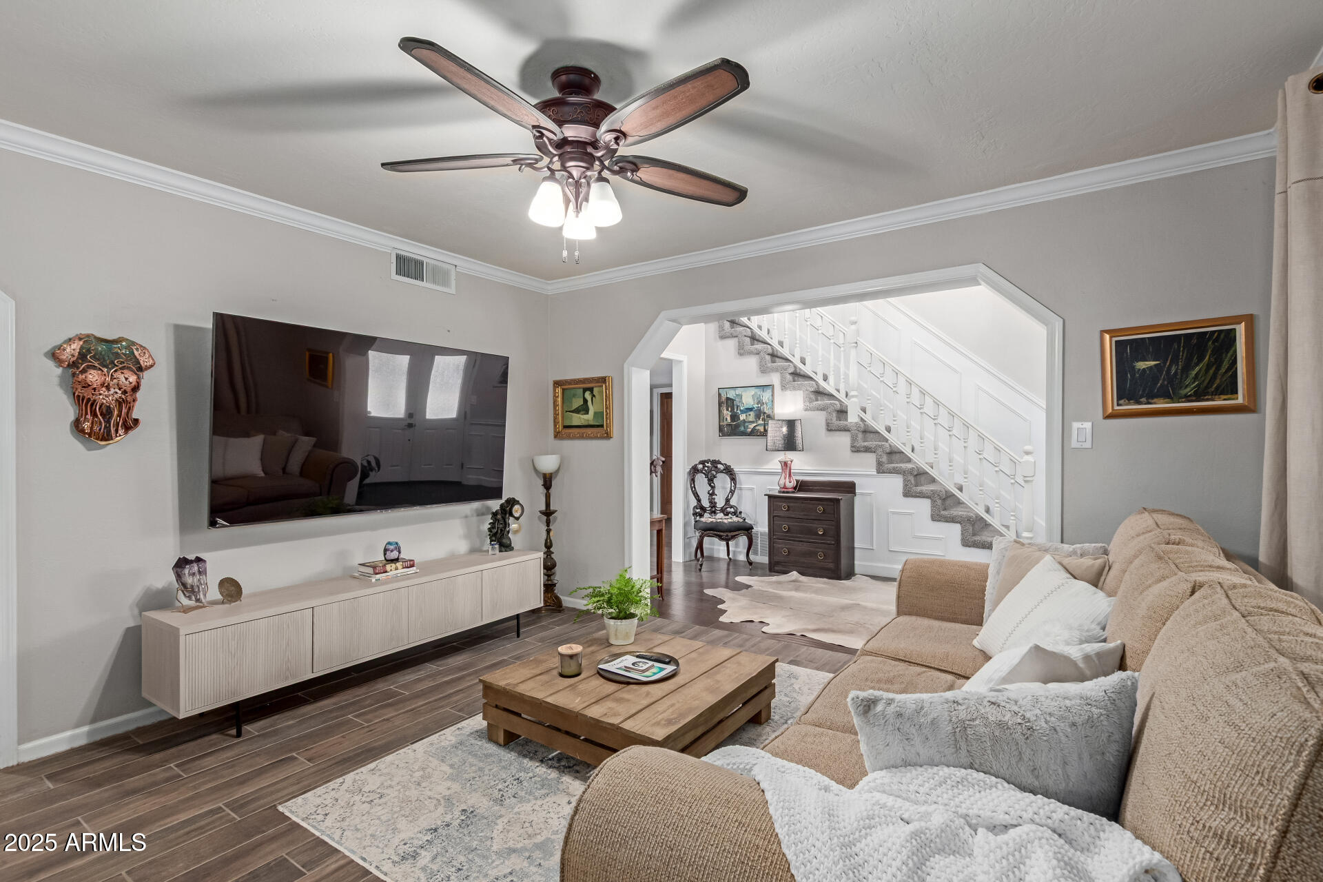 1934 E ENROSE Street