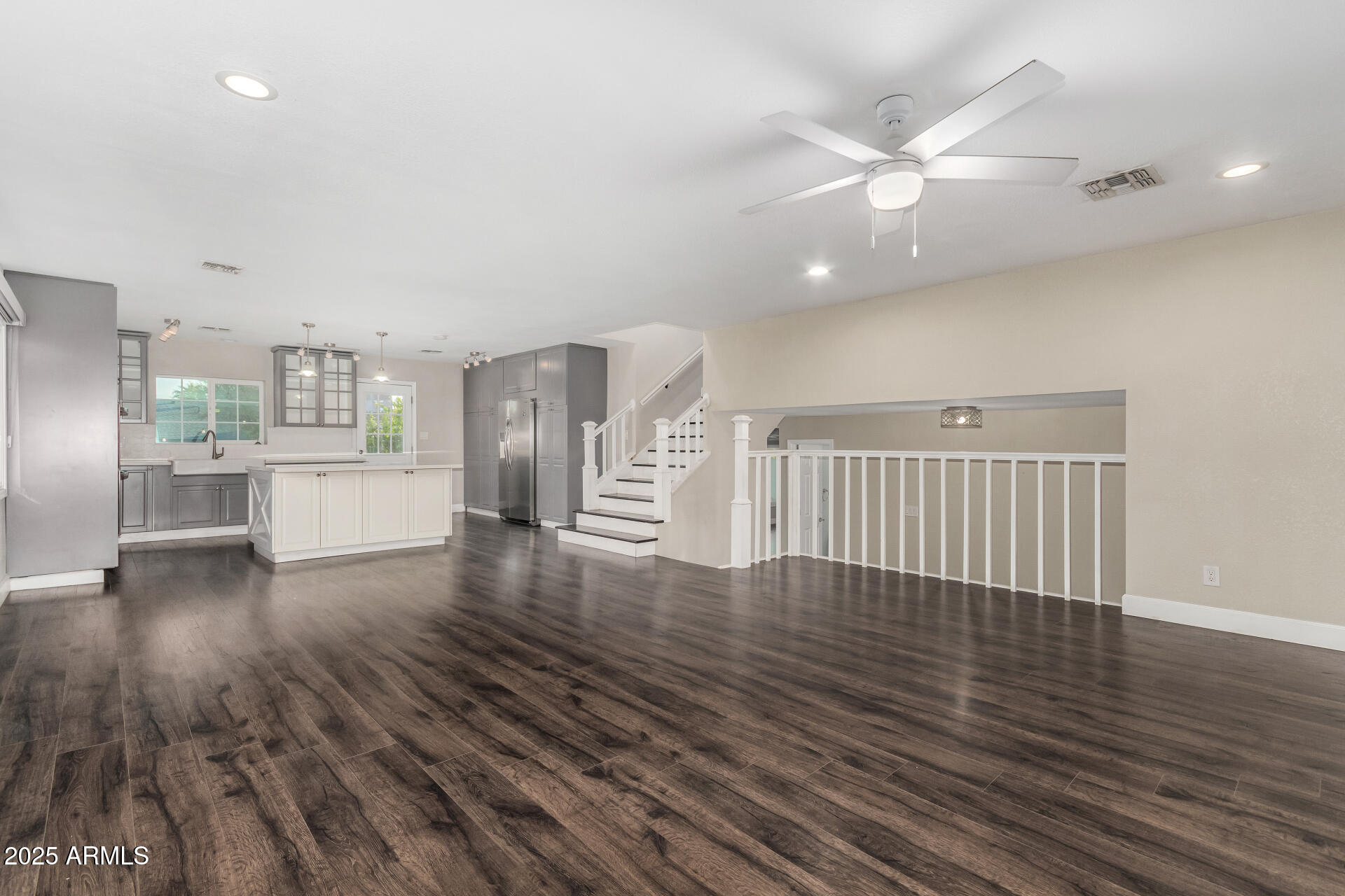 1717 E PEBBLE BEACH Drive