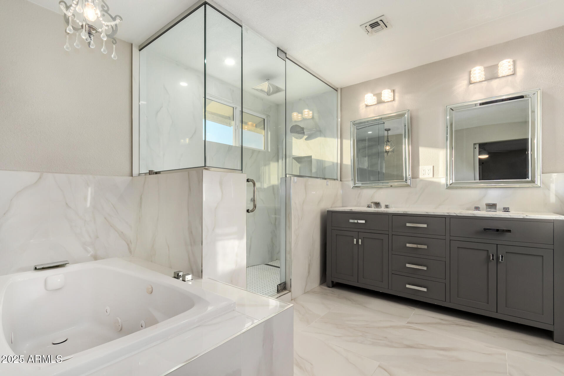 1717 E PEBBLE BEACH Drive