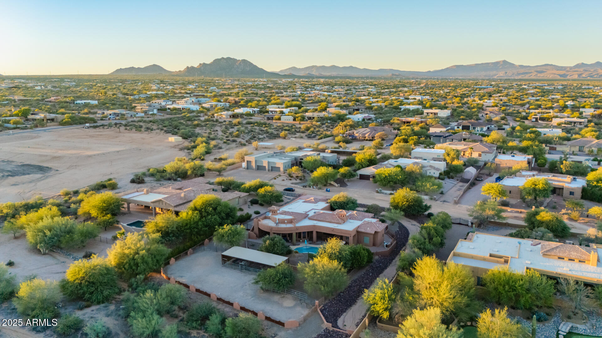 14521 E DESERT VISTA Trail