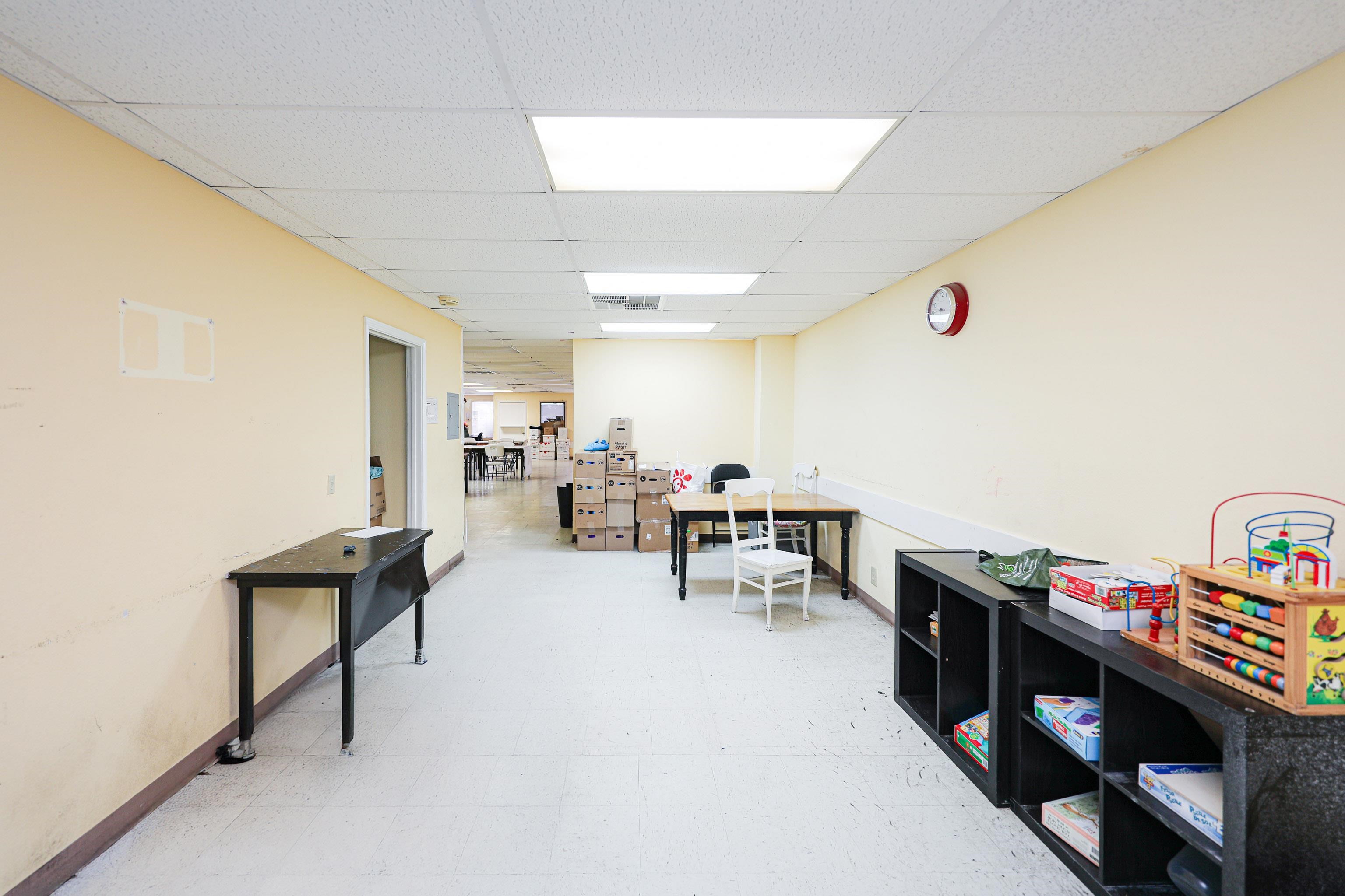220 W Hillside Dr. Unit: 7