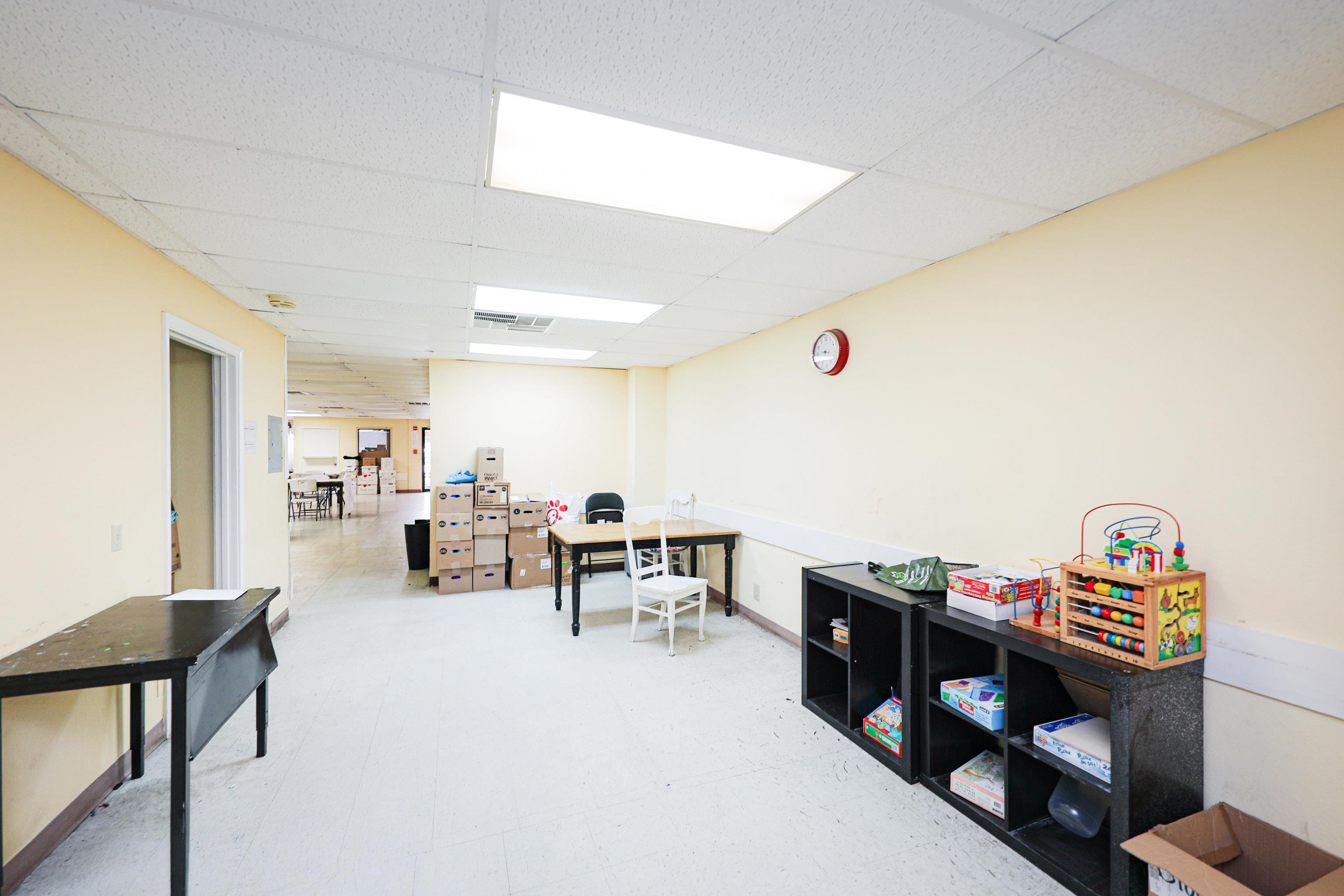 220 W Hillside Dr. Unit: 7