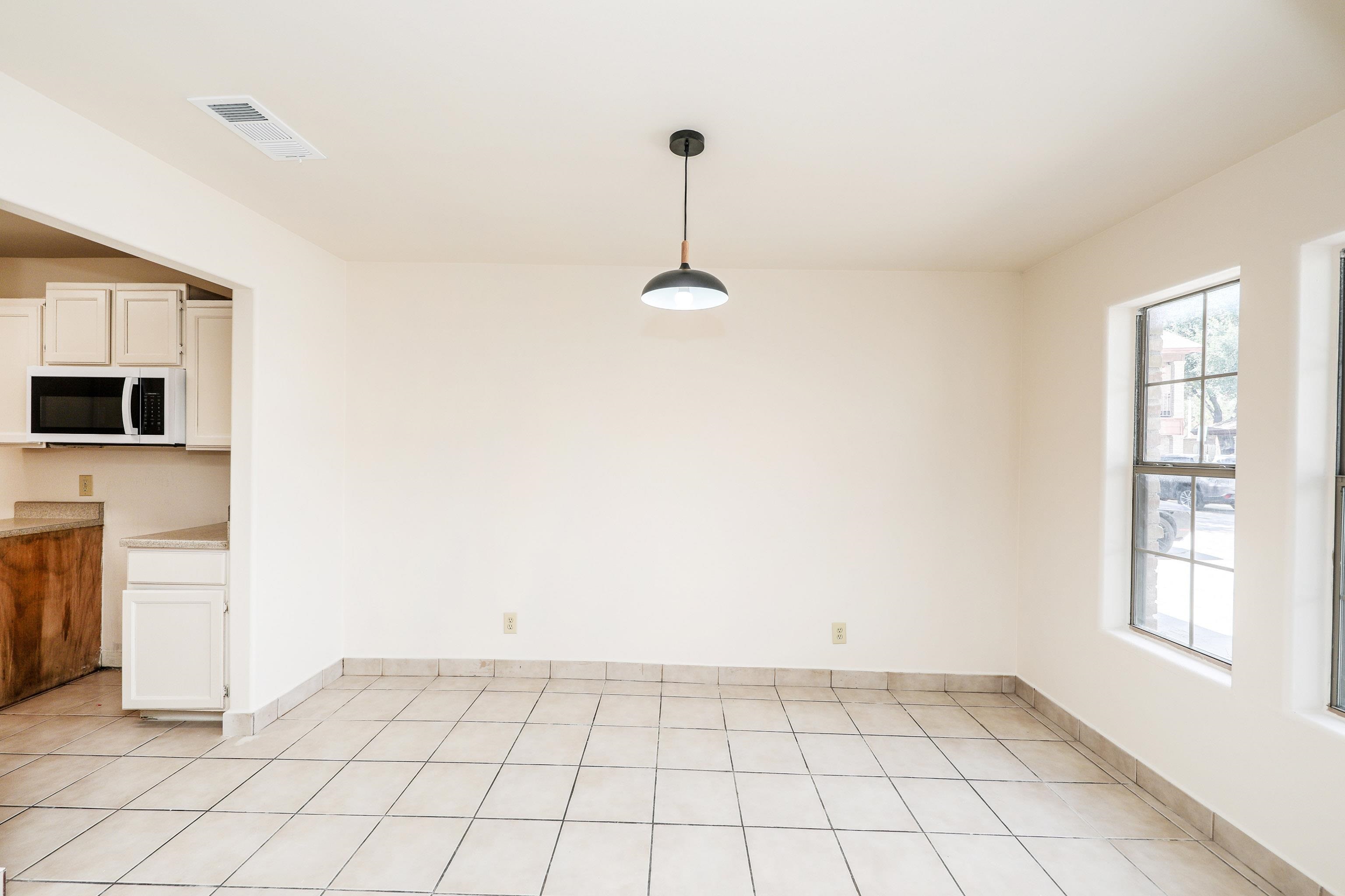 1752 Tiara Trl Unit: 903