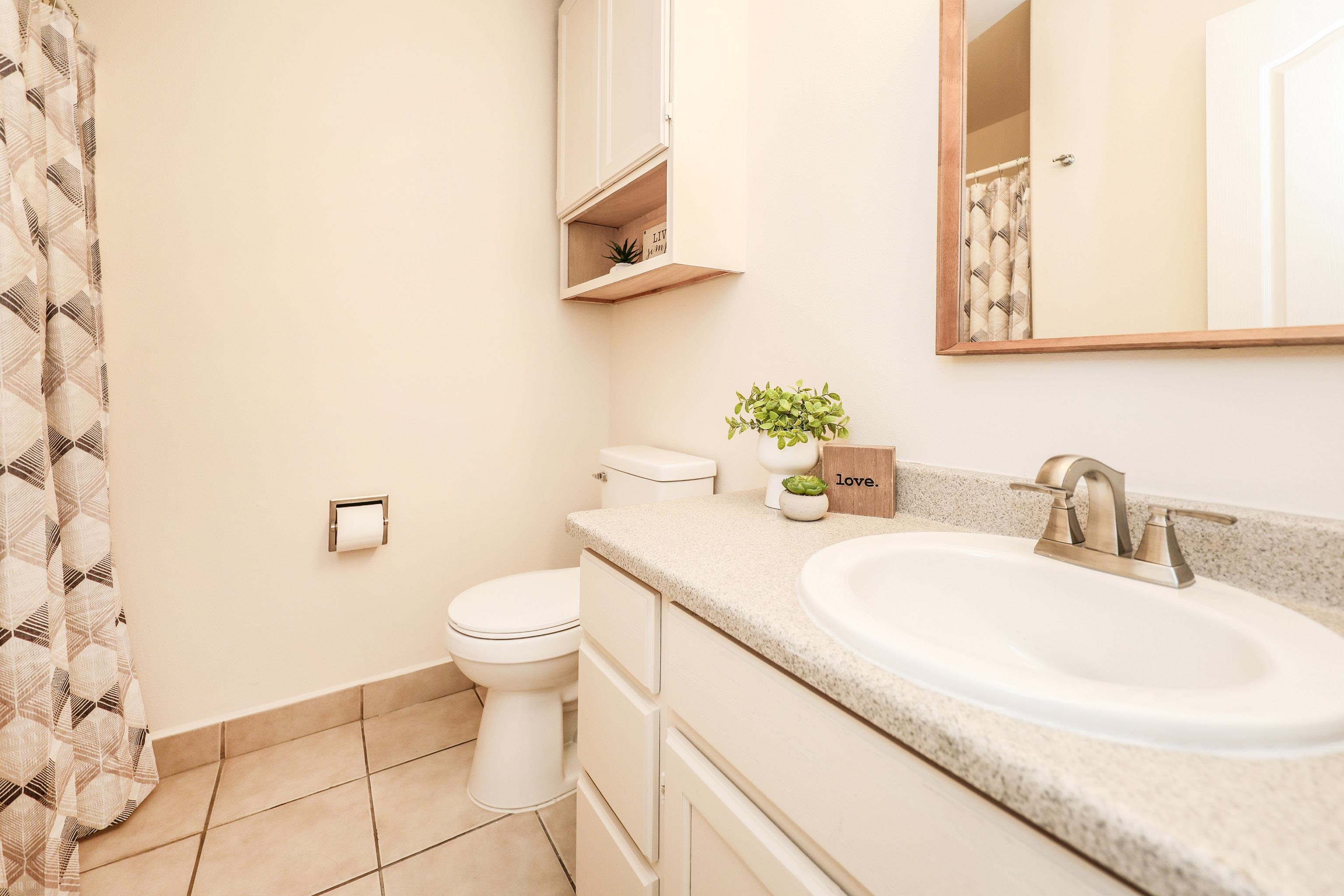 1752 Tiara Trl Unit: 903