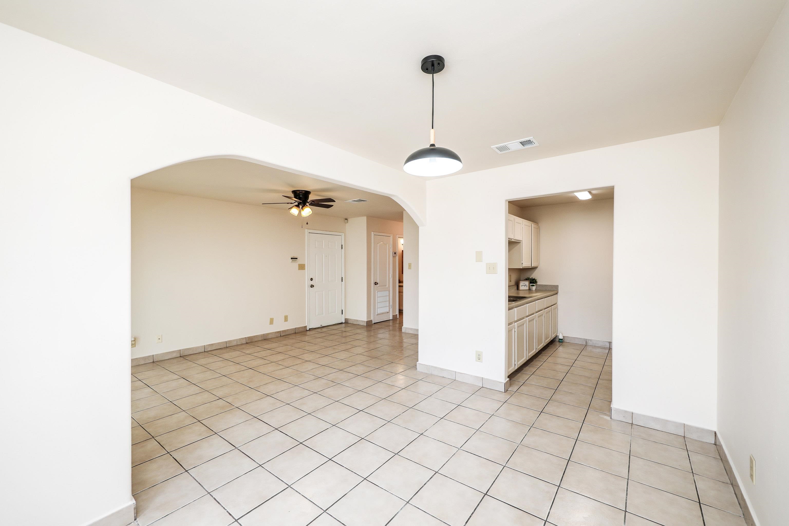 1752 Tiara Trl Unit: 903