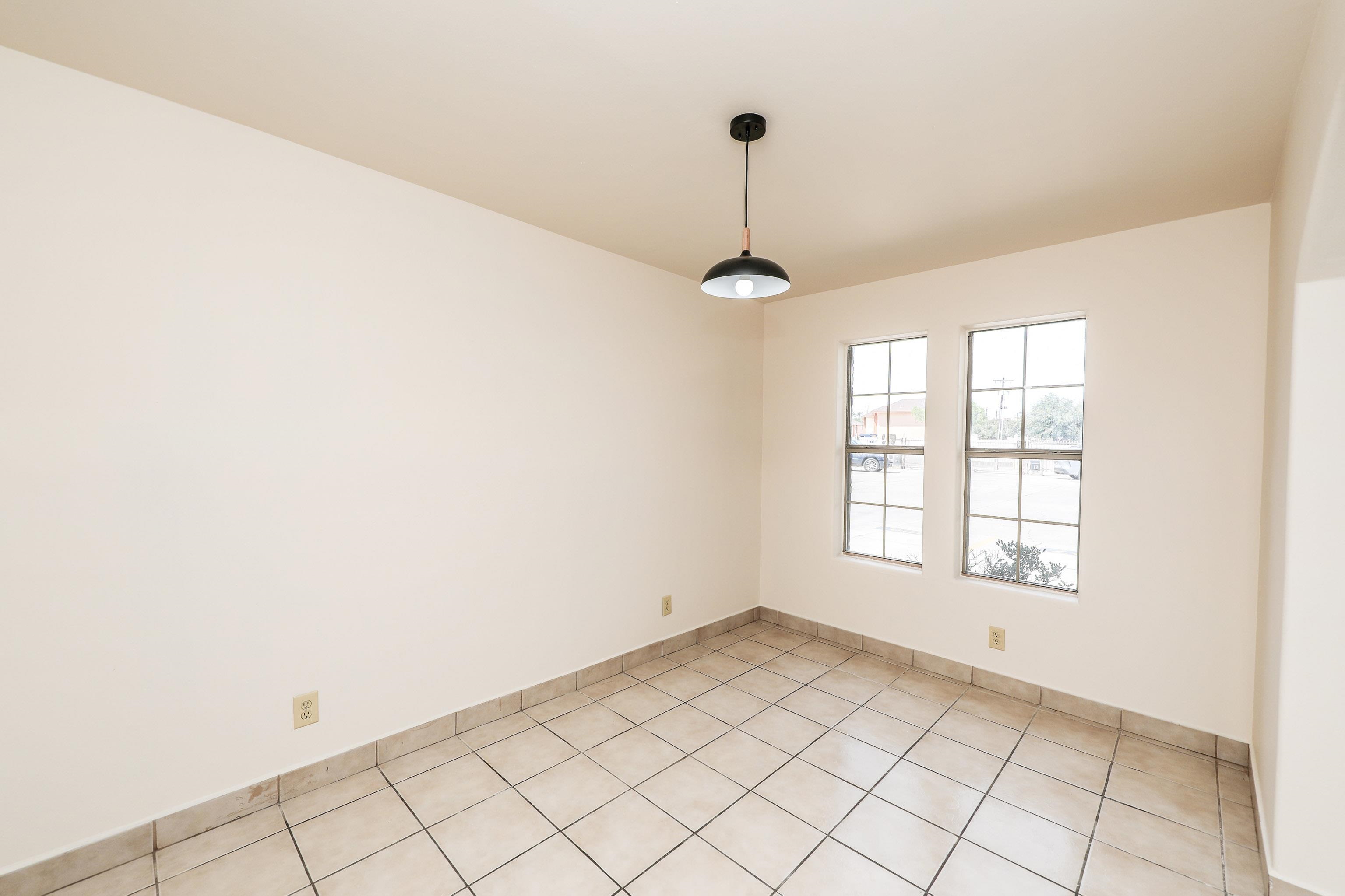 1752 Tiara Trl Unit: 903
