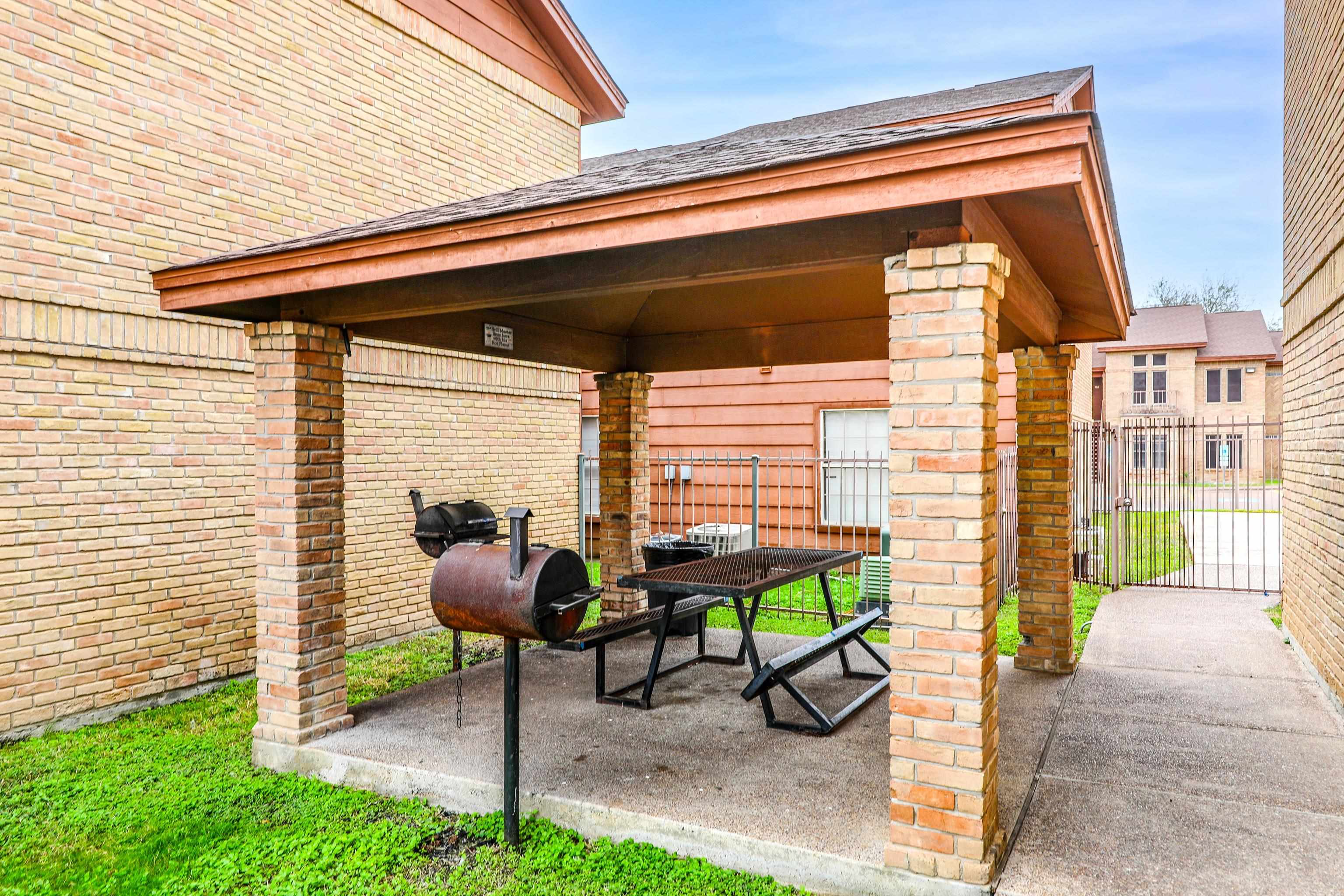 1752 Tiara Trl Unit: 903