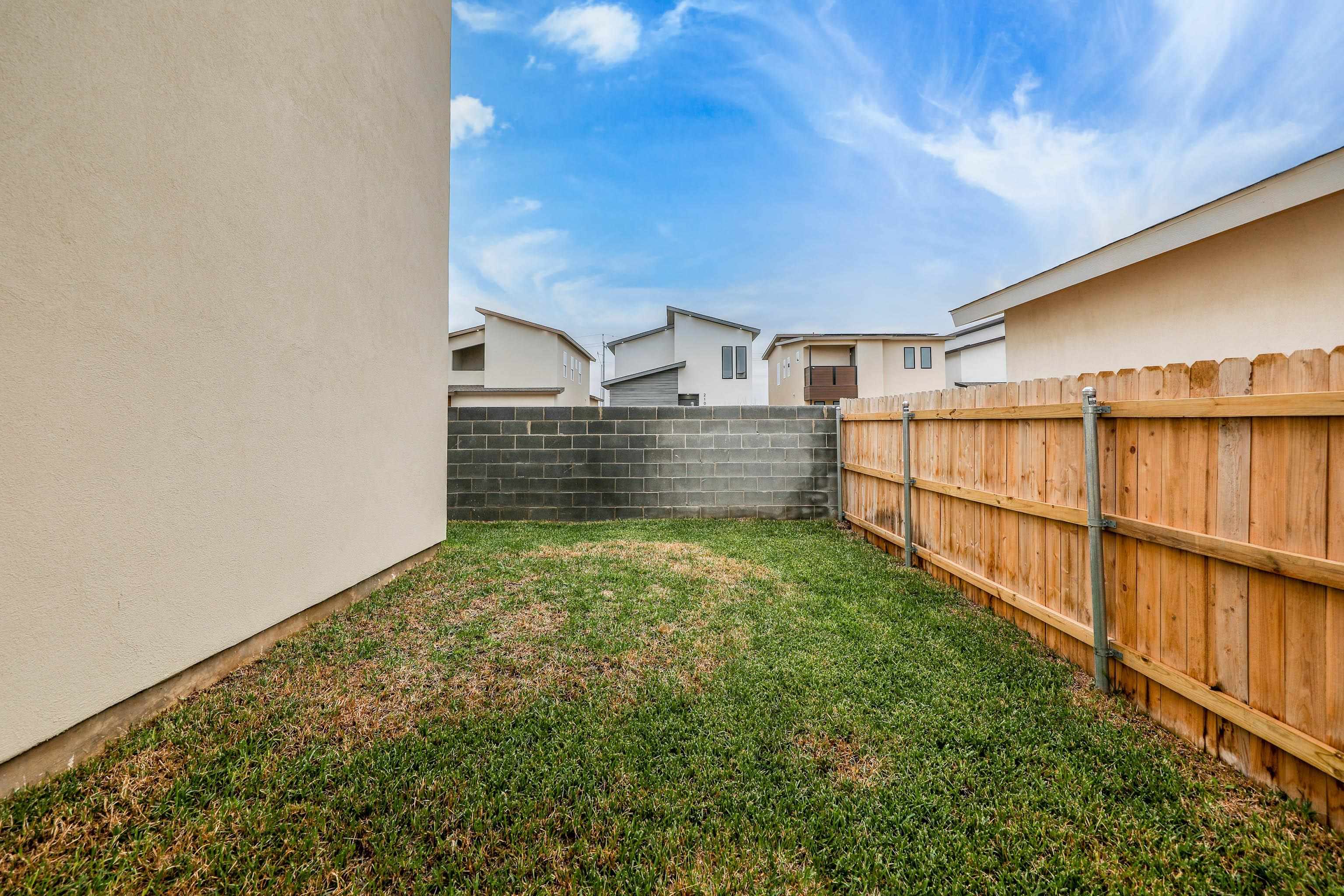 406 Deer Path Loop