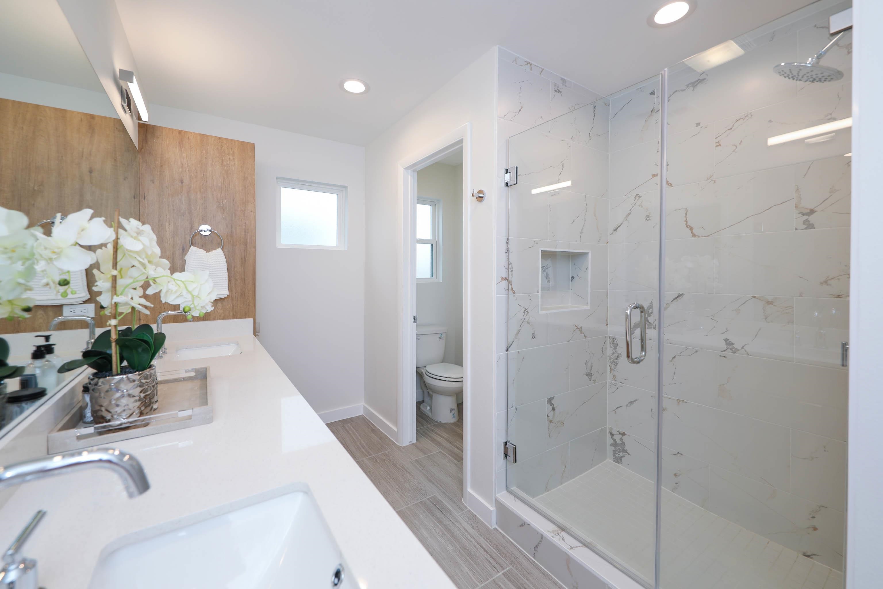 406 Deer Path Loop