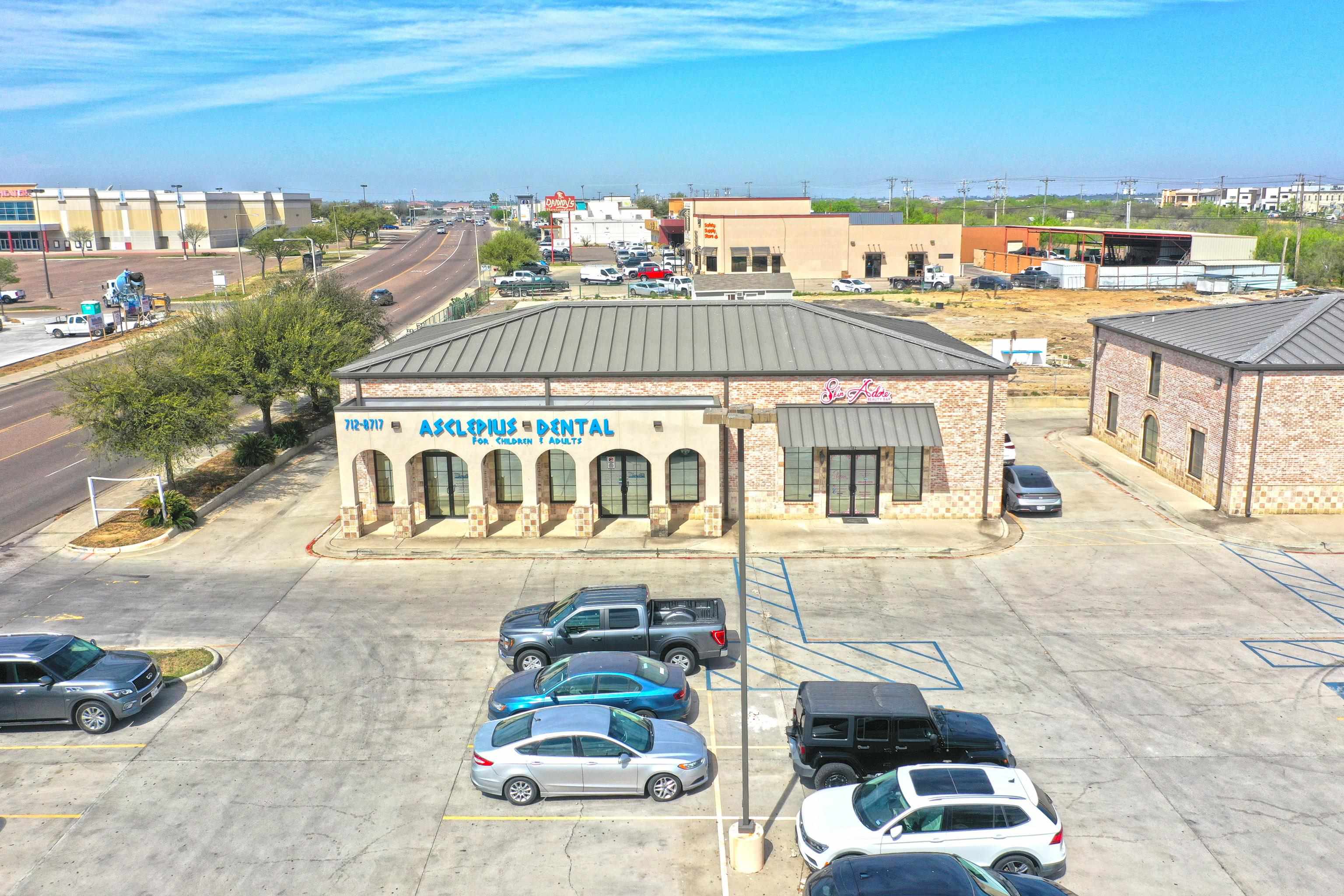 2412 Jacaman Rd