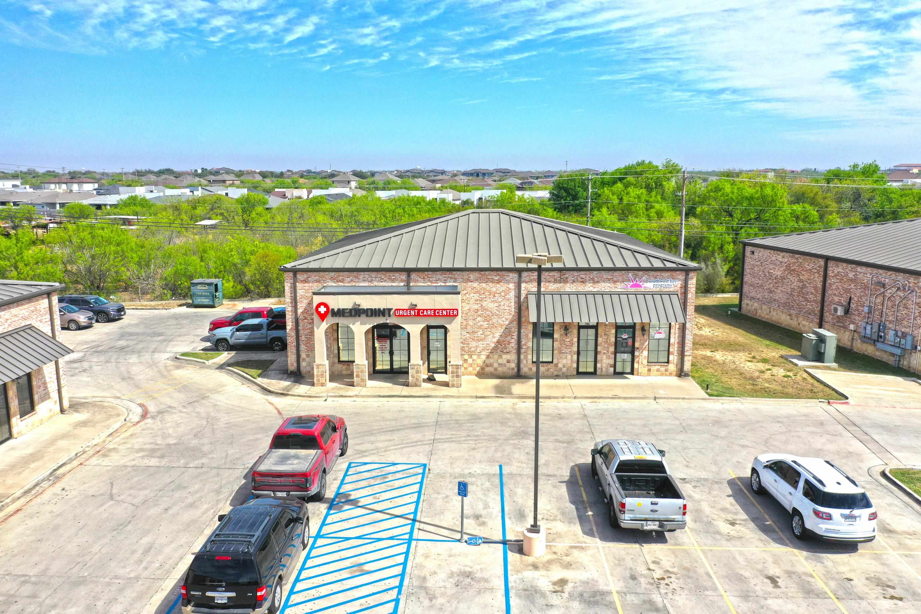 2412 Jacaman Rd