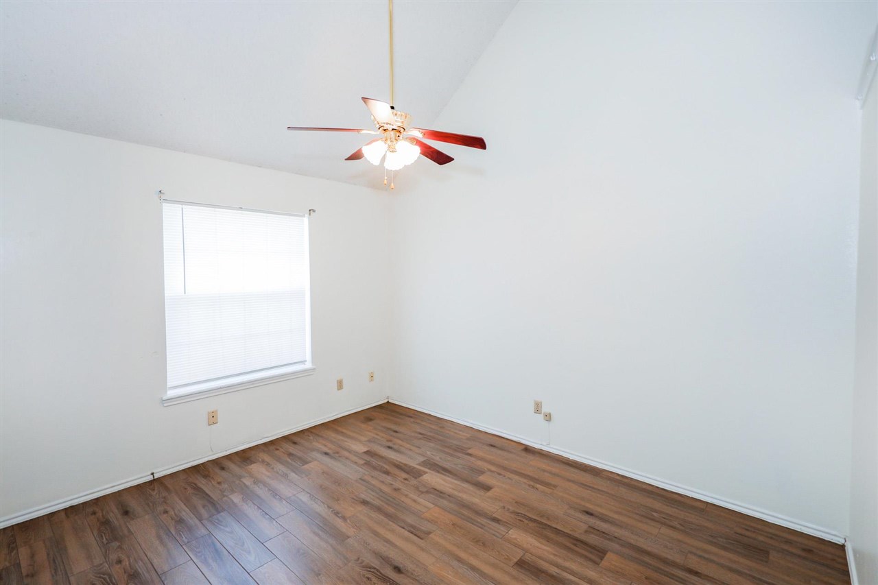 8710 McPherson Rd Unit: 8F