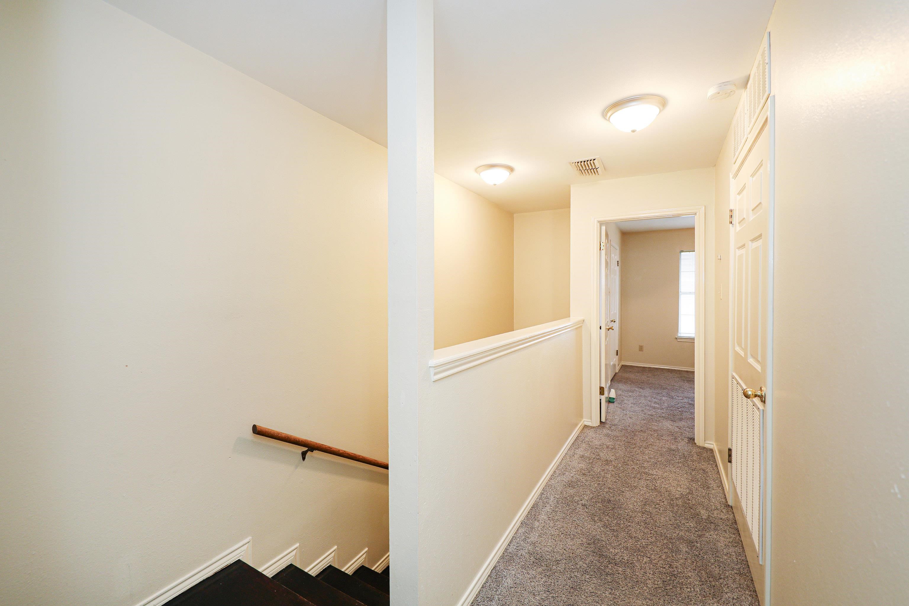 8911 McPherson Rd Unit: 3B