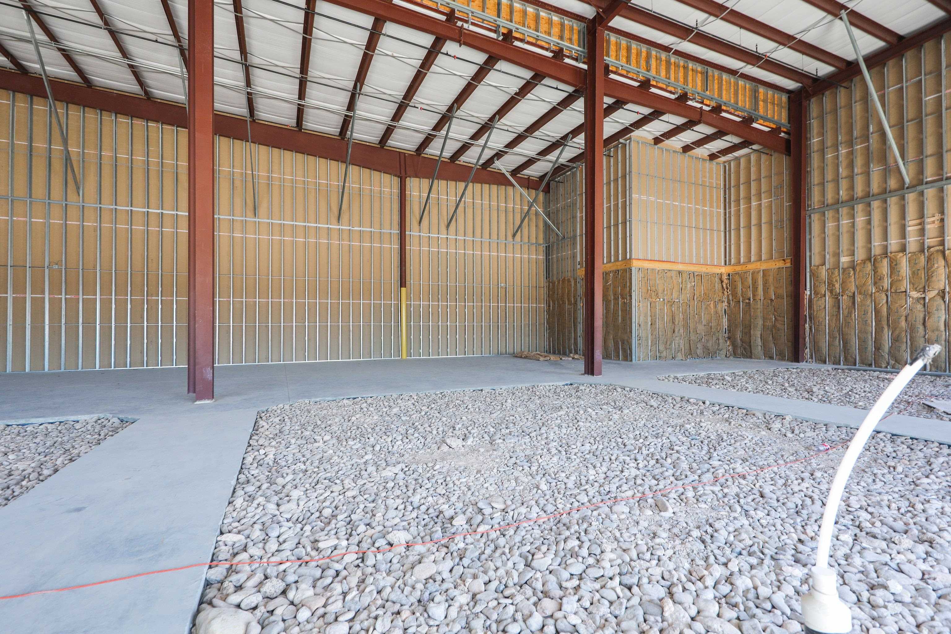 102 Floral Blvd Unit: 103