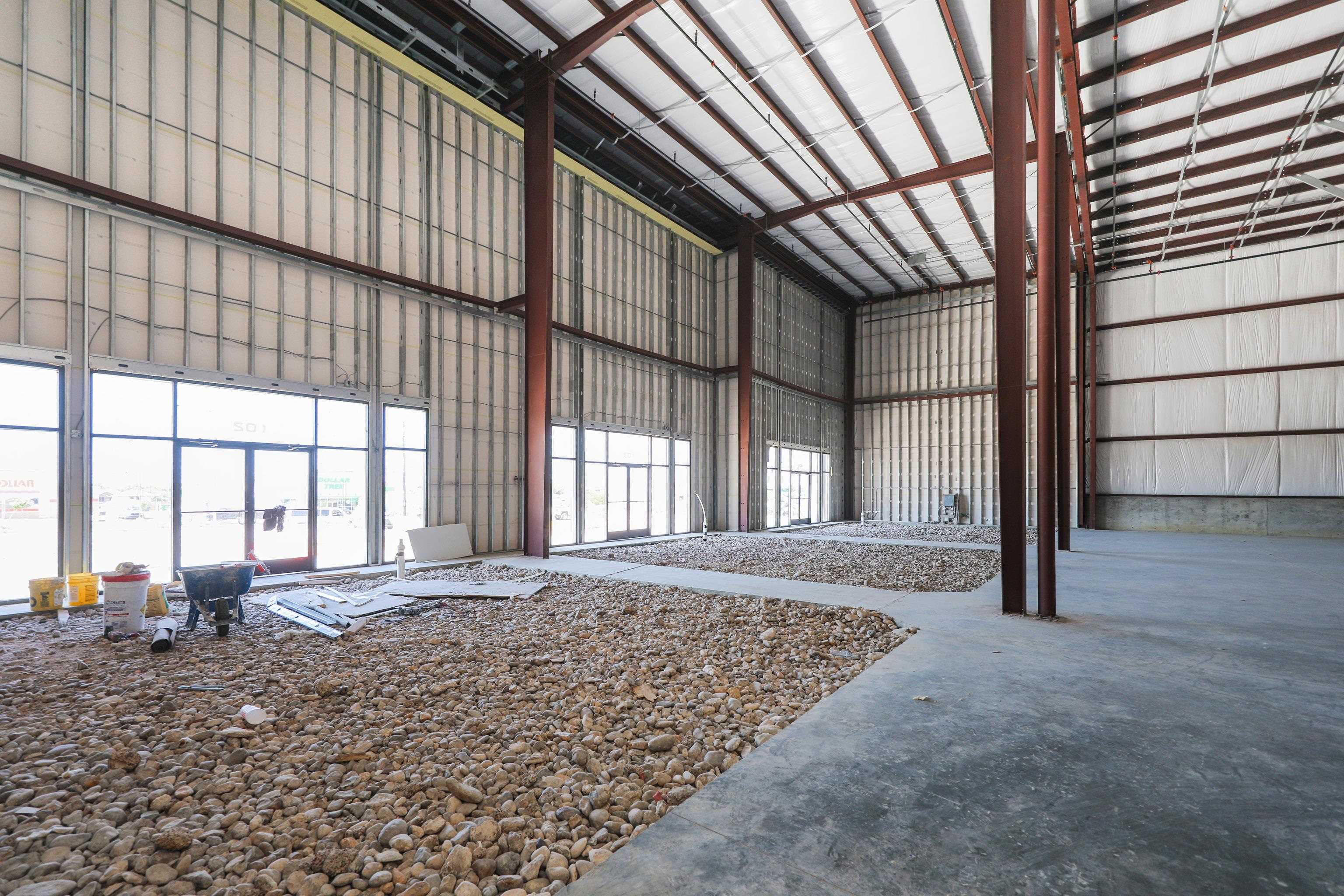 102 Floral Blvd Unit: 104