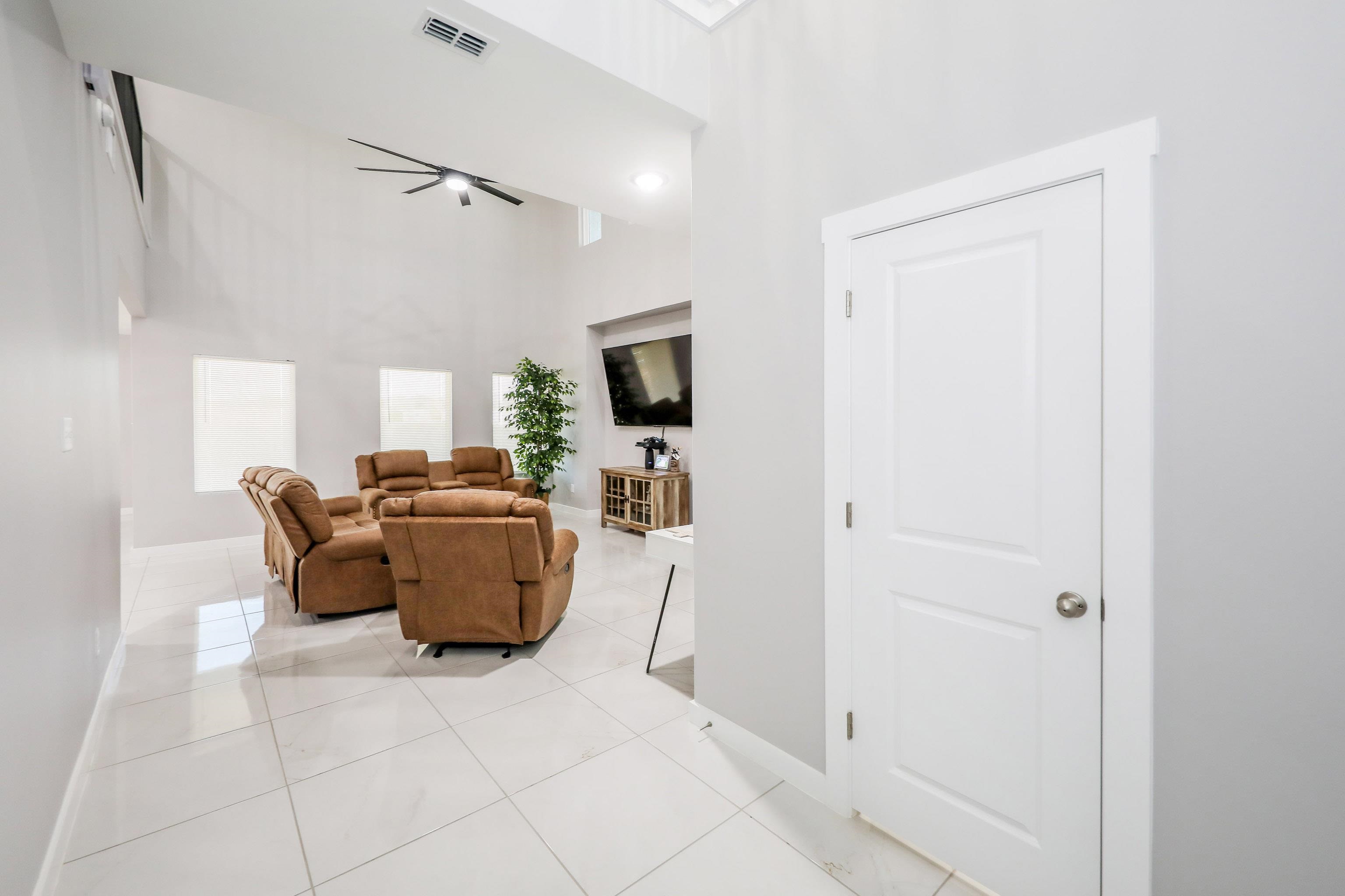 3012 Clydesdale Dr.