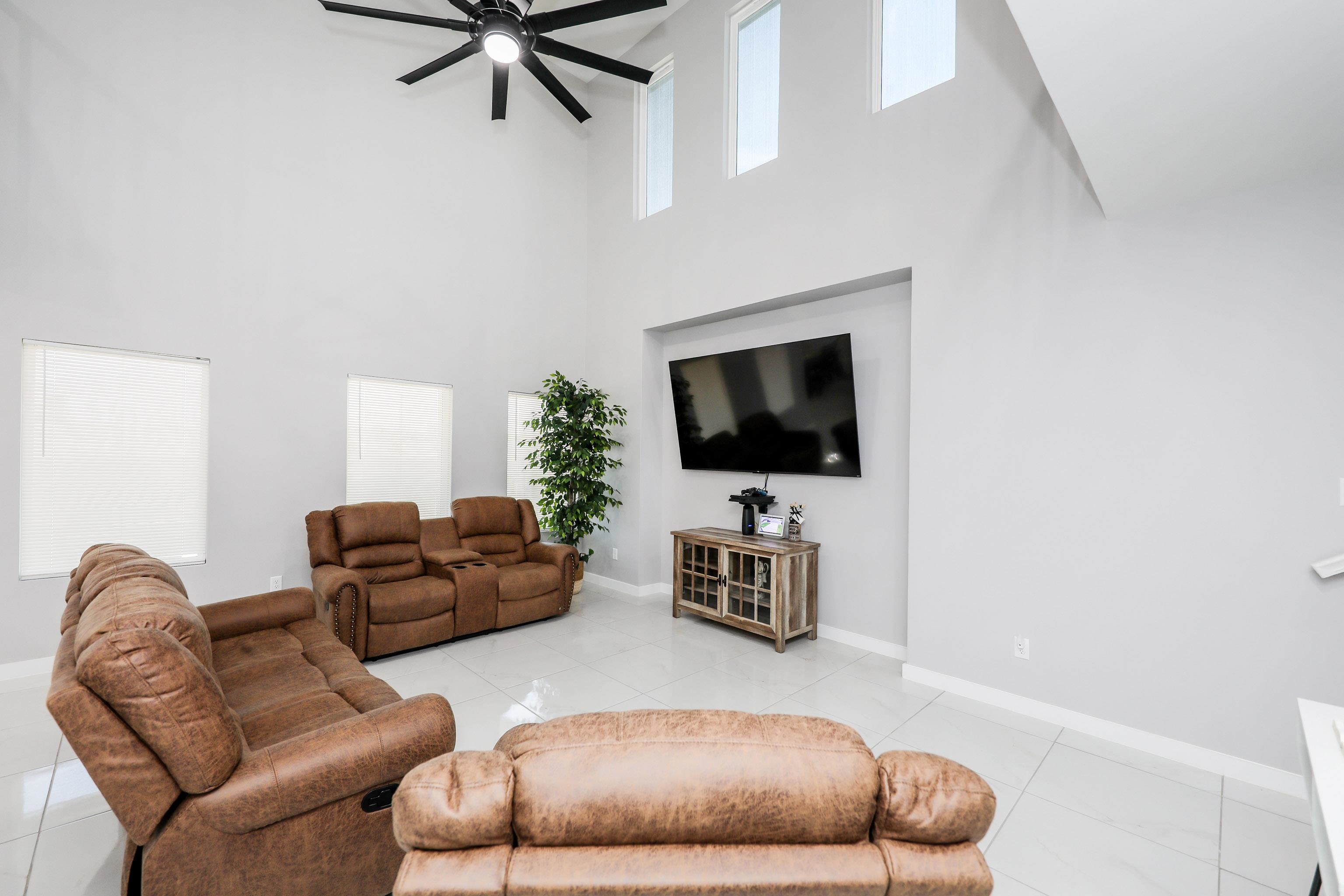 3012 Clydesdale Dr.
