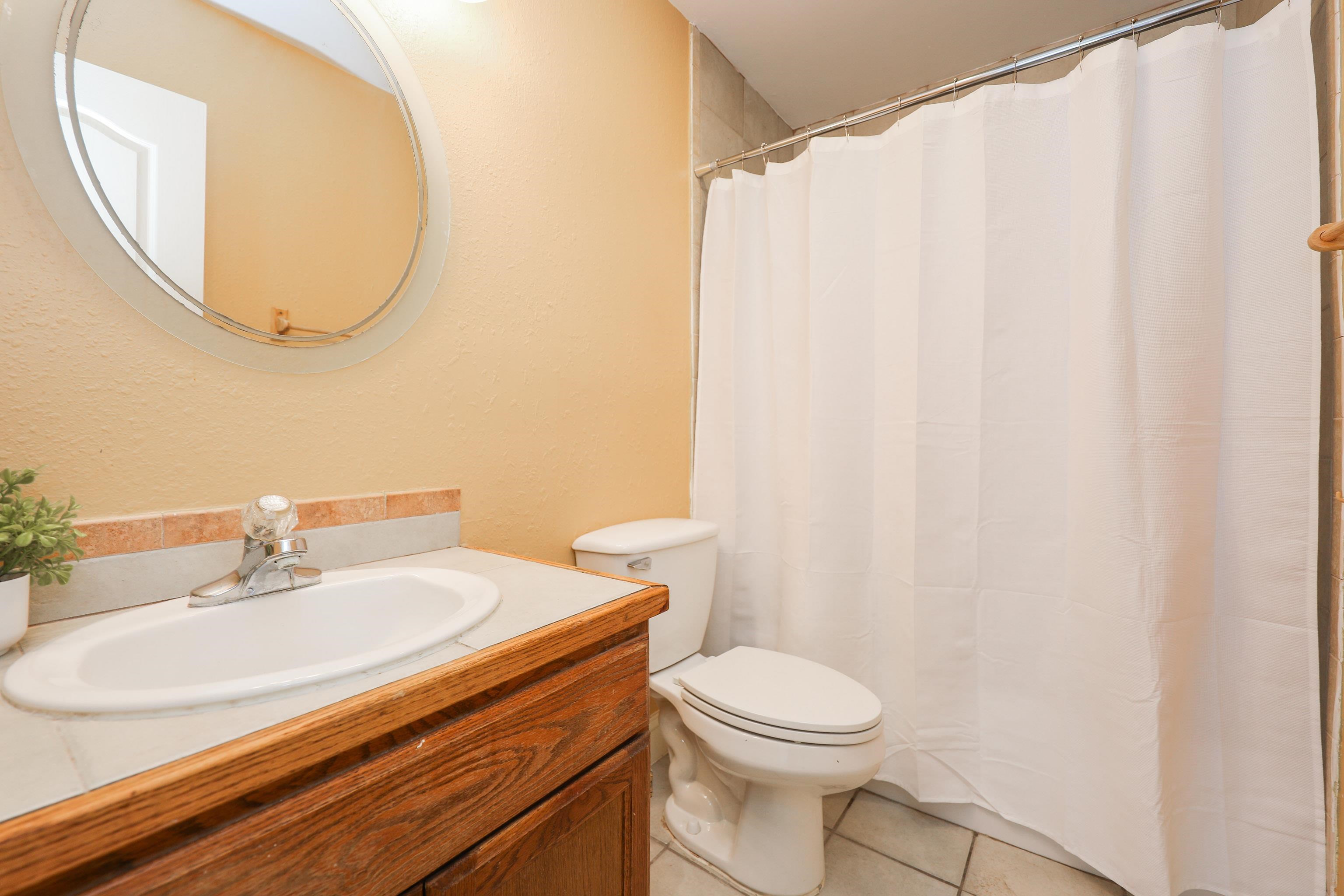 101 W Del Mar Blvd Unit: 2A