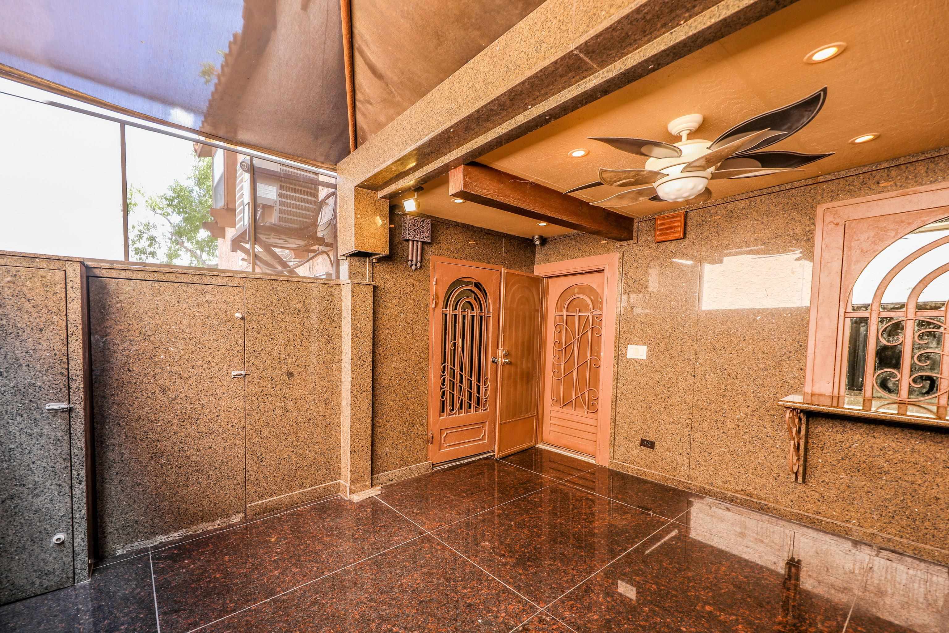 5500 McPherson Rd Unit: 29