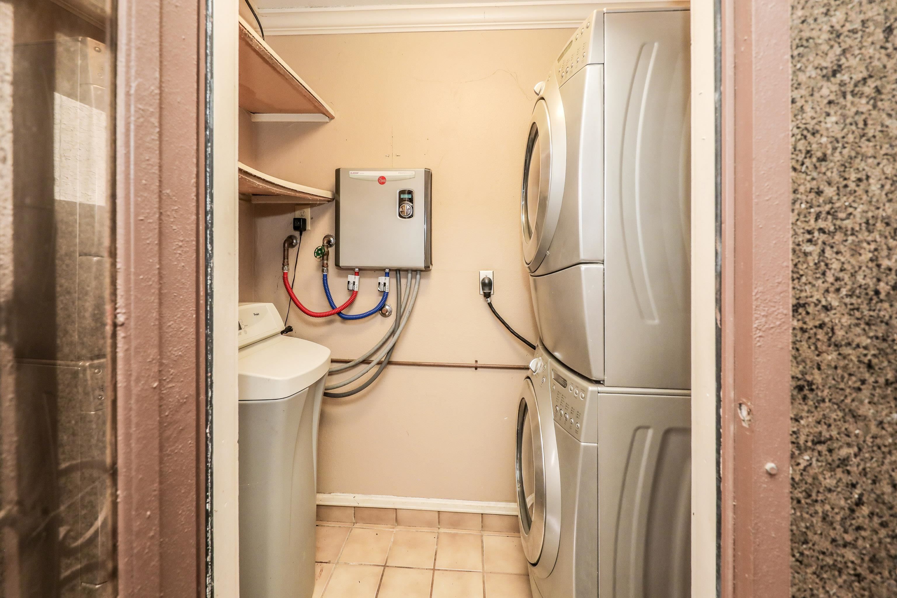 5500 McPherson Rd Unit: 29