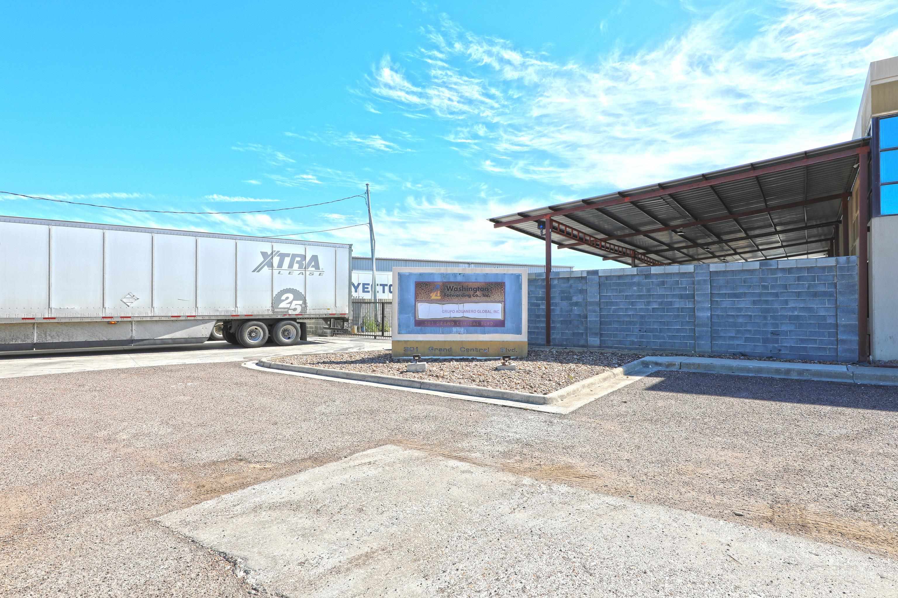 301 Grand Central Blvd