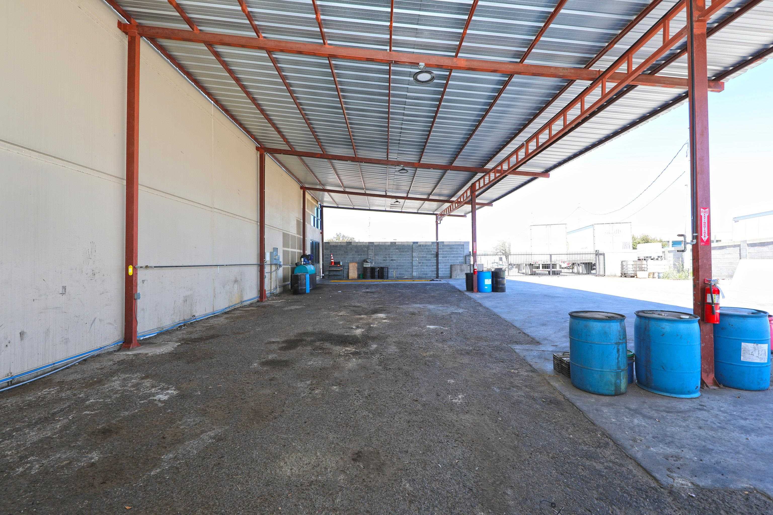 301 Grand Central Blvd